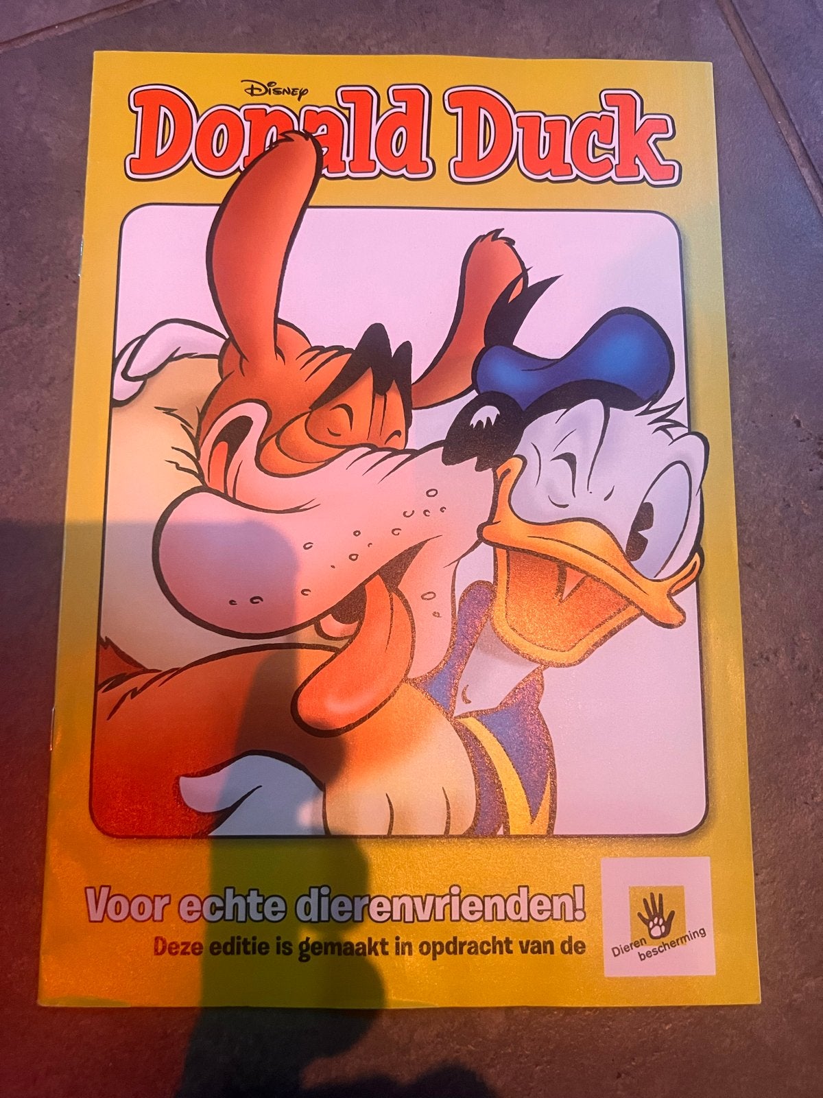 Donald Duck - Voor echte dierenvrienden! (Dierenbescherming), Eén stripboek, Ophalen of Verzenden, Zo goed als nieuw