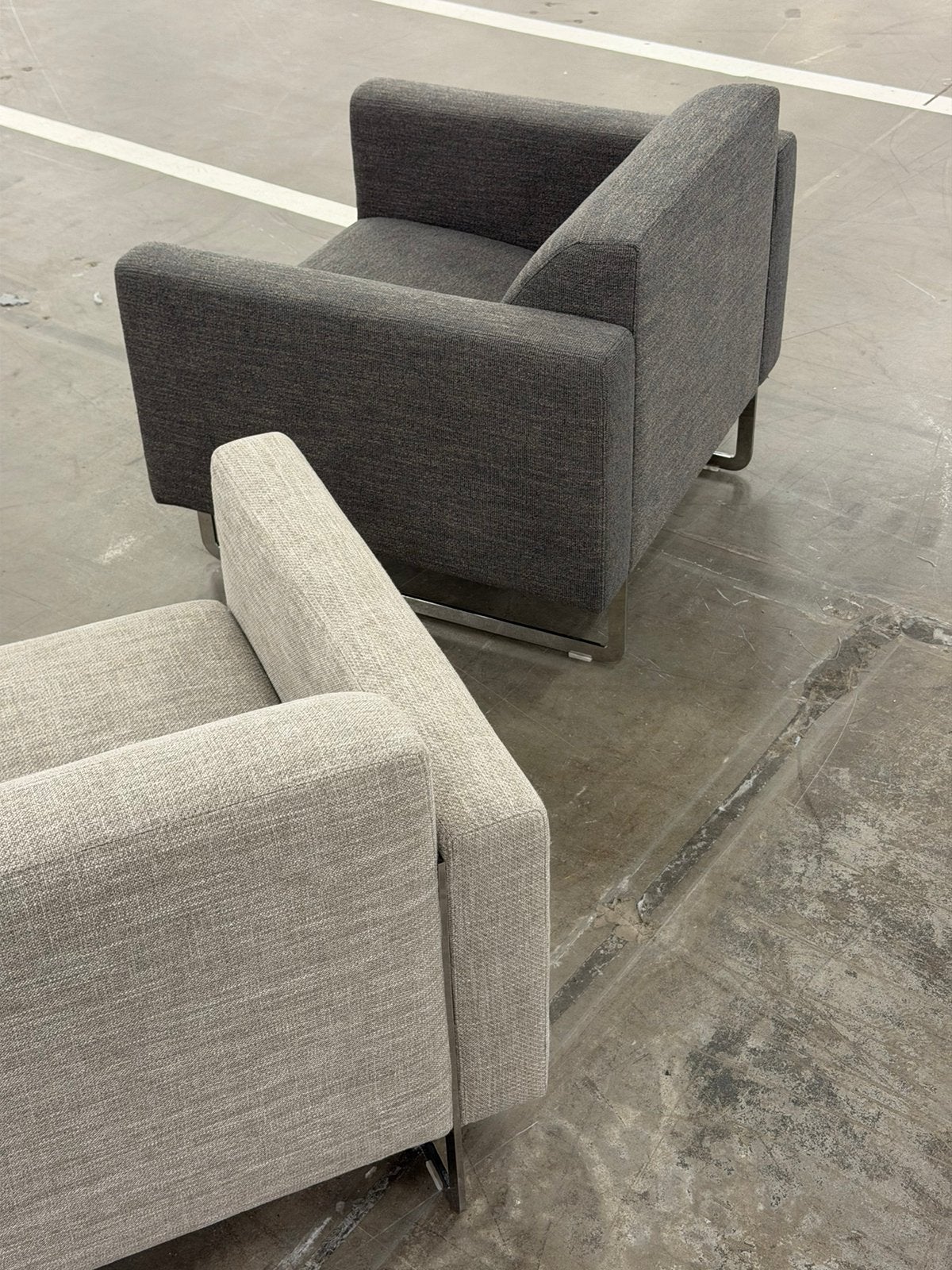 Artifort Mare Fauteuil | 2 Stuks | NIEUWSTAAT + Garantie, Overige materialen, 75 tot 100 cm, Ophalen of Verzenden, Zo goed als nieuw