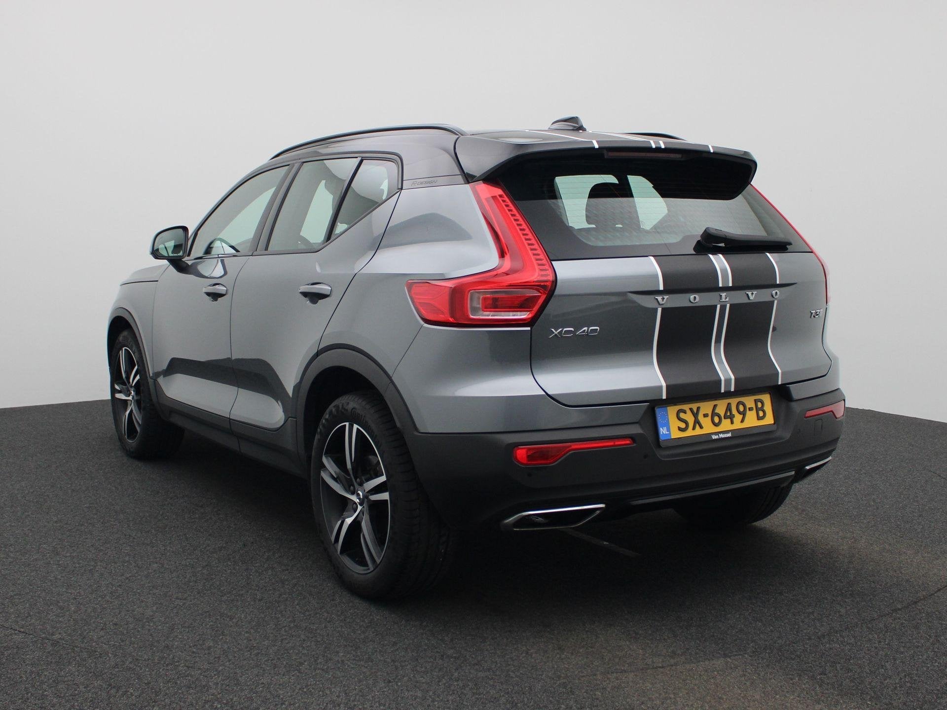 Volvo XC40 1.5 T3 R-Design | Camera | Parkeersensoren | Navi, Auto's, Volvo, Voorwielaandrijving, 12 maanden, Gebruikt, 156 pk