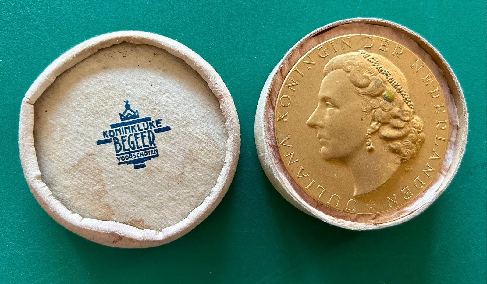 Penning Koningin Juliana, Ophalen of Verzenden, Overige materialen, Nederland