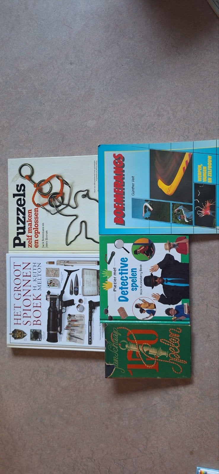 Boeken over  Boemerangs, Spionnen, Puzzel, Boeken, Gelezen, Diverse auteurs, Ophalen of Verzenden, Overige onderwerpen
