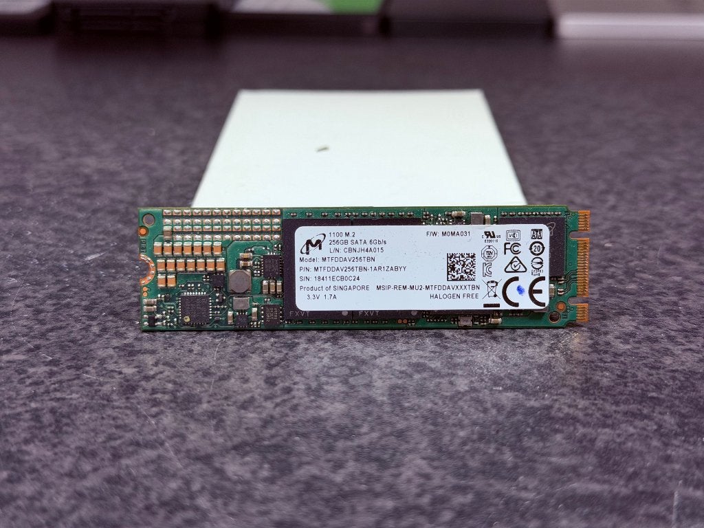 Micron 256GB SSD - m.2 SATA, Computers en Software, Harde schijven, Intern, Gebruikt, 256GB, Ophalen of Verzenden