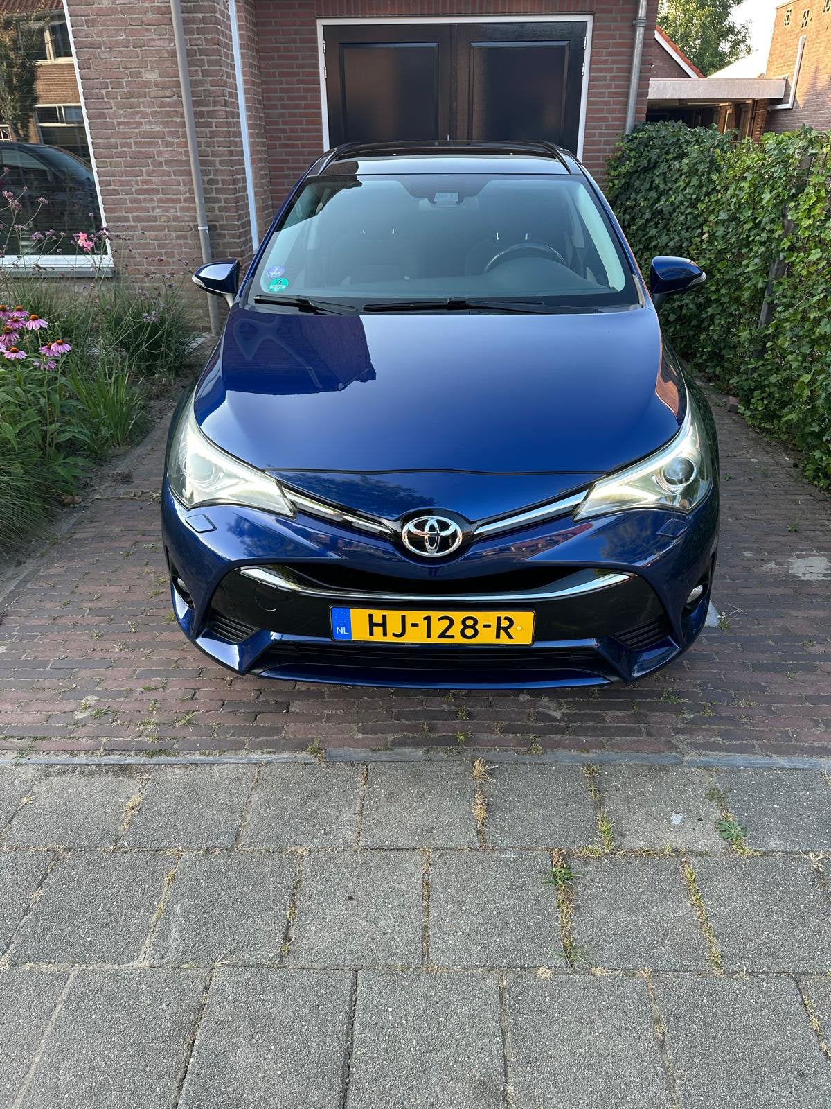 Toyota Avensis Touring sports1.8 Vvt-i Wagon 2015 Blauw, Auto's, Voorwielaandrijving, Avensis, 4 cilinders, Blauw