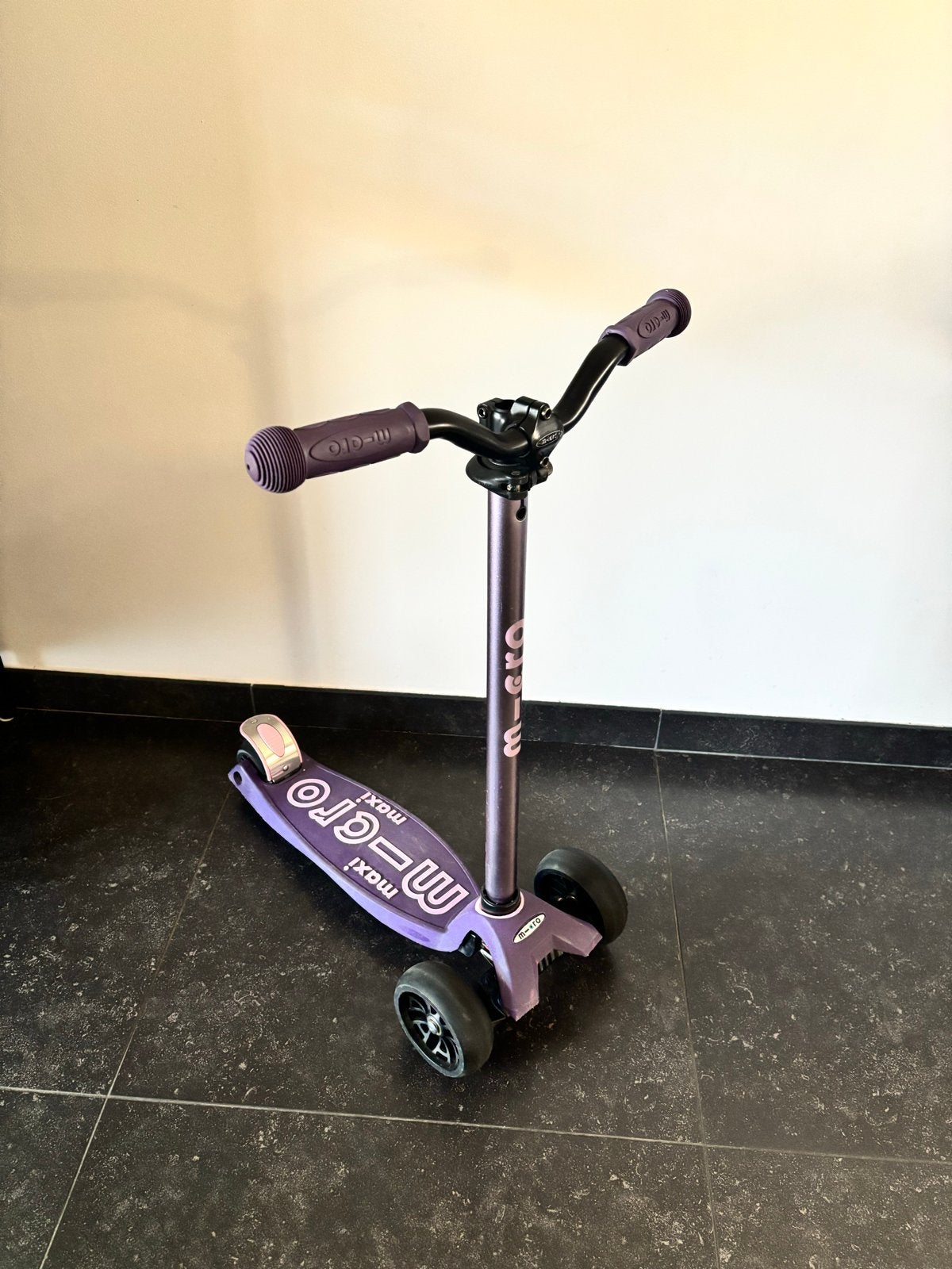 Micro Maxi step paars - Zo goed als nieuw, Fietsen en Brommers, Ophalen, Zo goed als nieuw, Gewone step