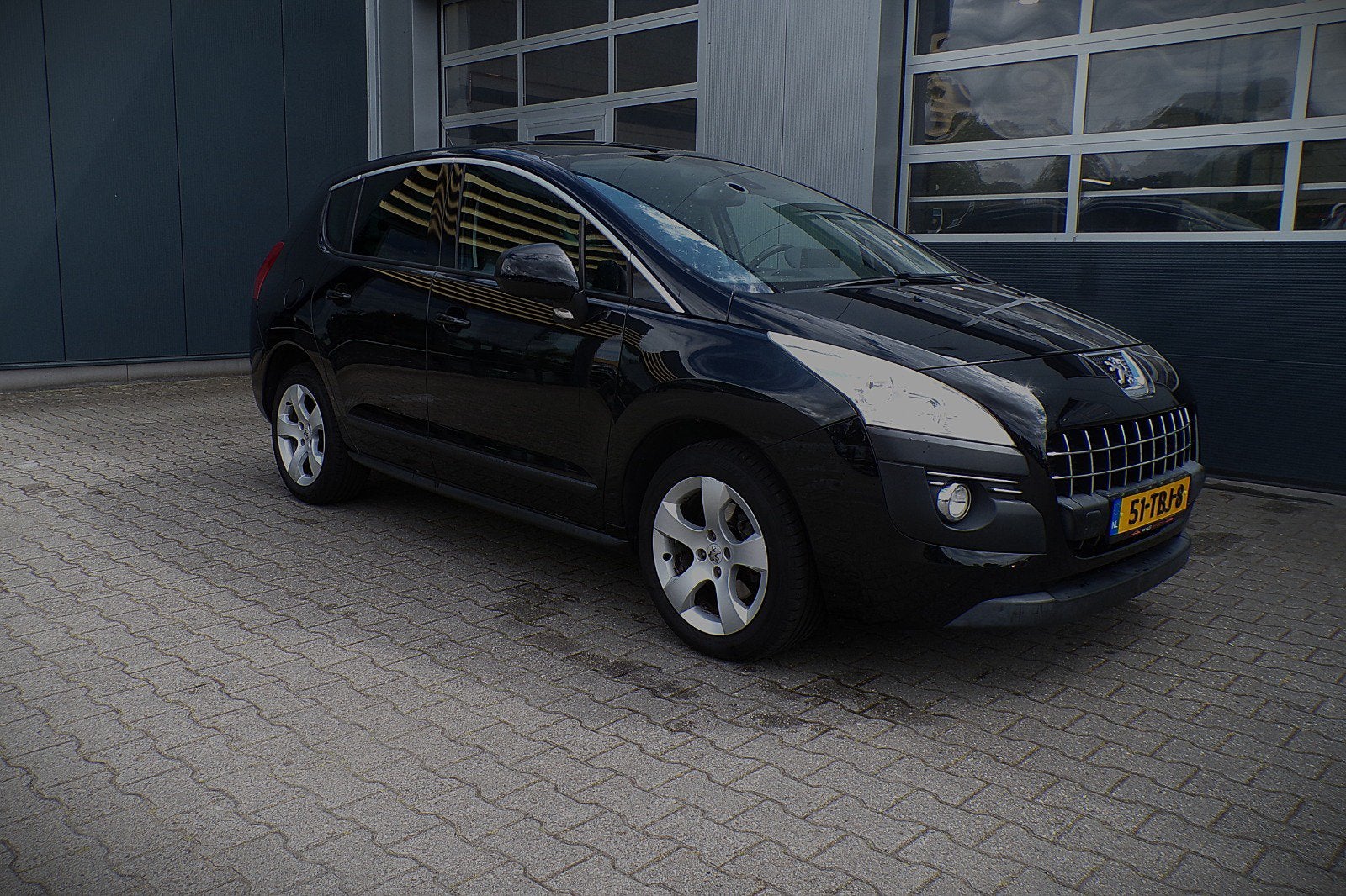 Peugeot 3008 1.6 THP 2012 Zwart, Auto's, Voorwielaandrijving, Stof, Zwart, 1434 kg