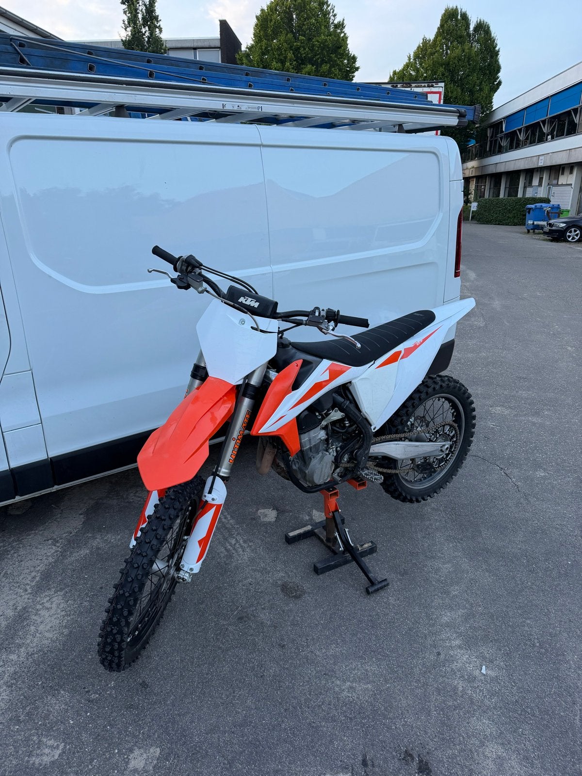 KTM 450cc 2019 - Nieuwe banden, net onderhoud gehad, Motoren, Motorrijbewijs A, Gebruikt, Particulier, Crossmotor