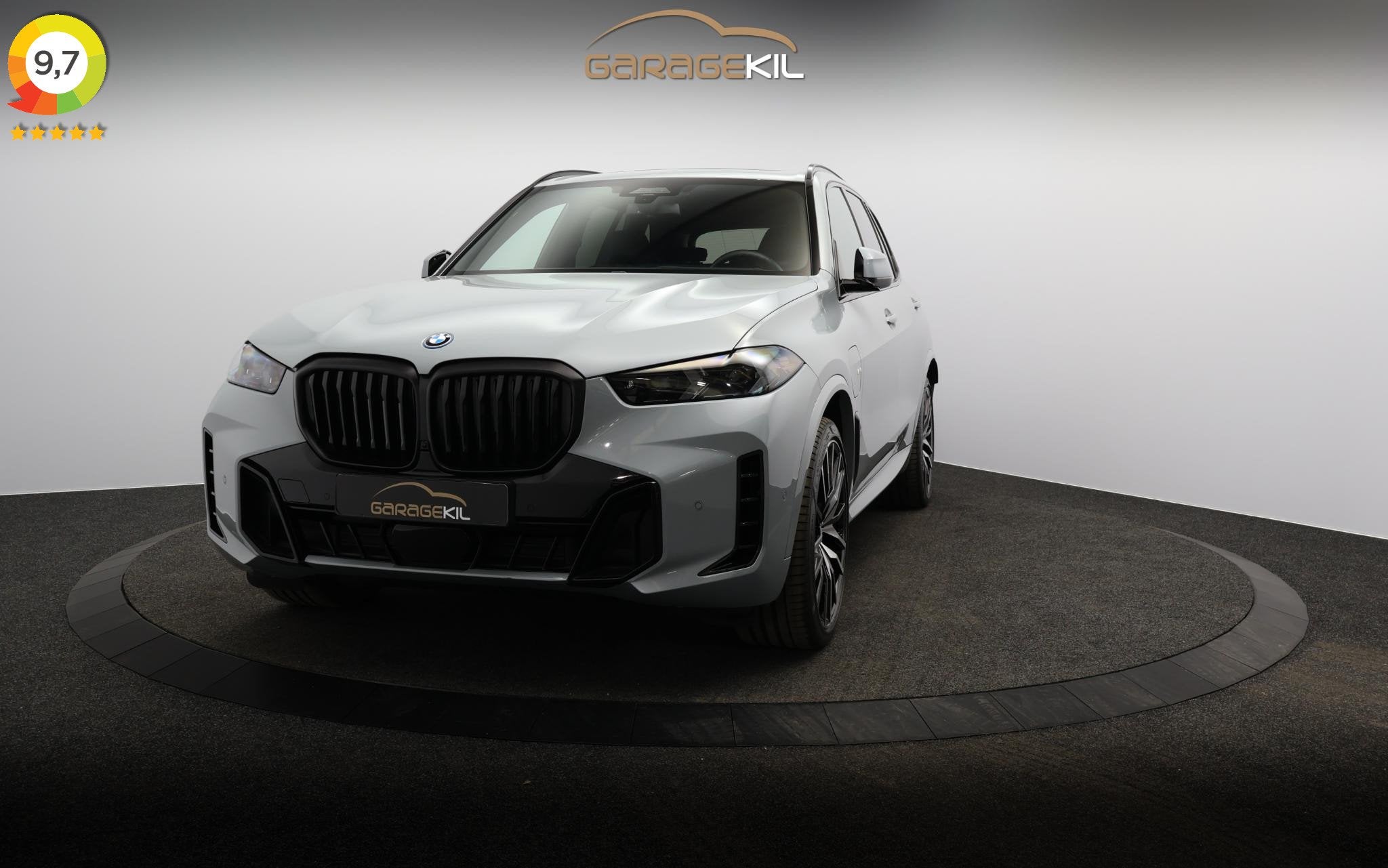 BMW X5 xDrive50e Launch Edition Dealeronderh / Panoramadak /, Gebruikt, 2395 kg, Alcantara, Plug-in hybride