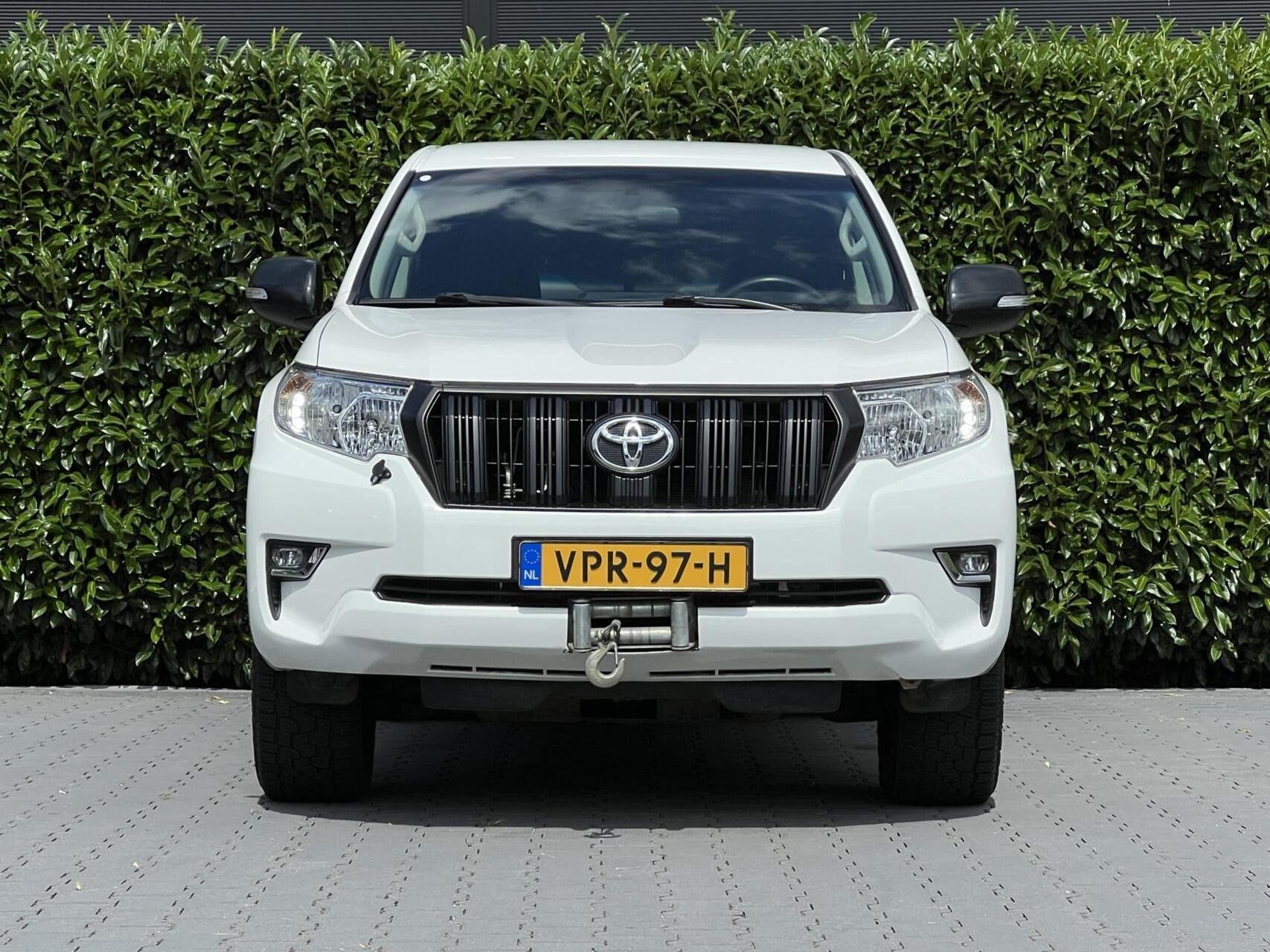 Toyota Land Cruiser 2.8 D-4D-F Comfort High Roof Window Van, Auto's, Bestelauto's, Gebruikt, Euro 6, 4 cilinders, 3000 kg