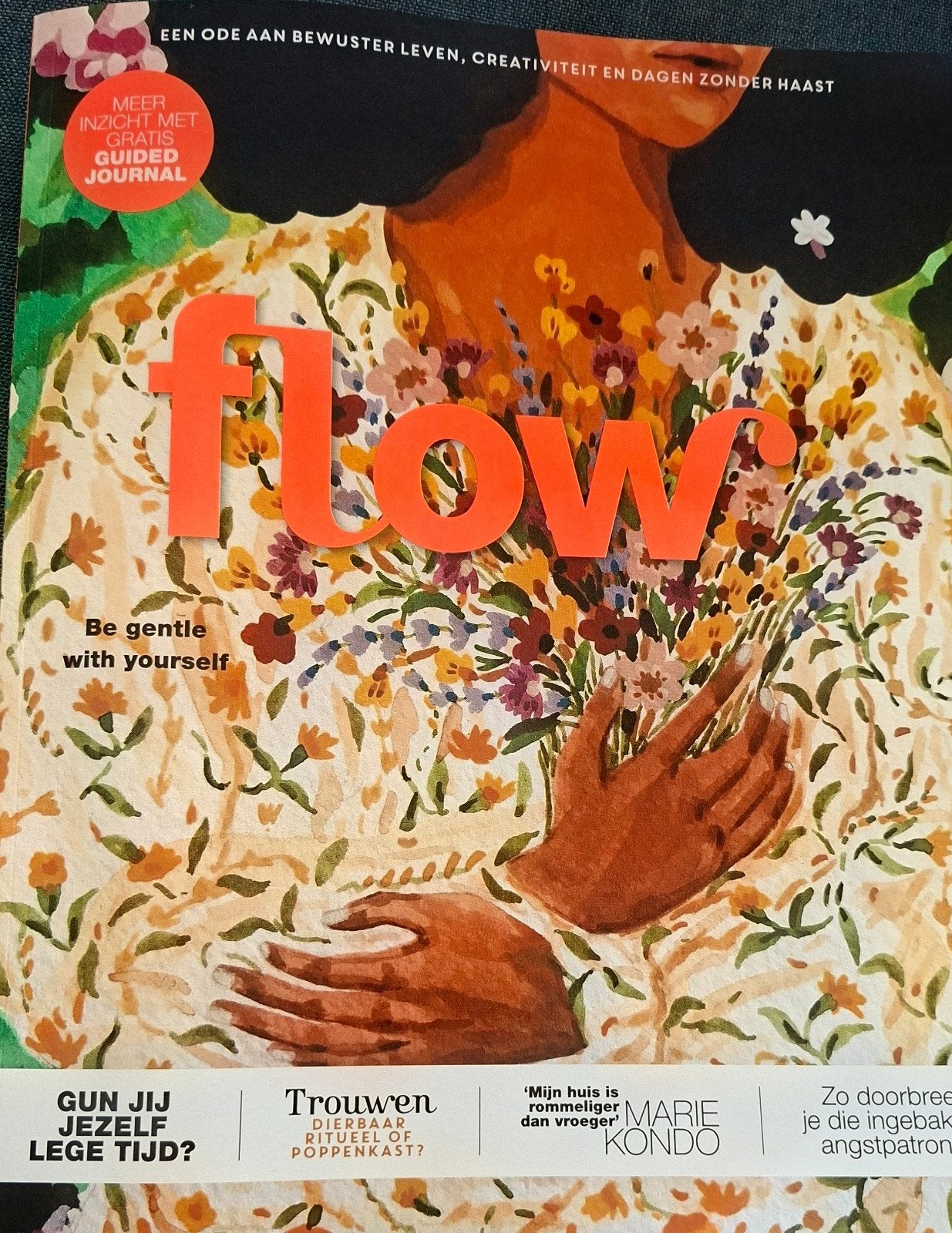 Flow magazine, nummer 6 2026 (Zomernummer), Ophalen of Verzenden, Gelezen, Damesbladen