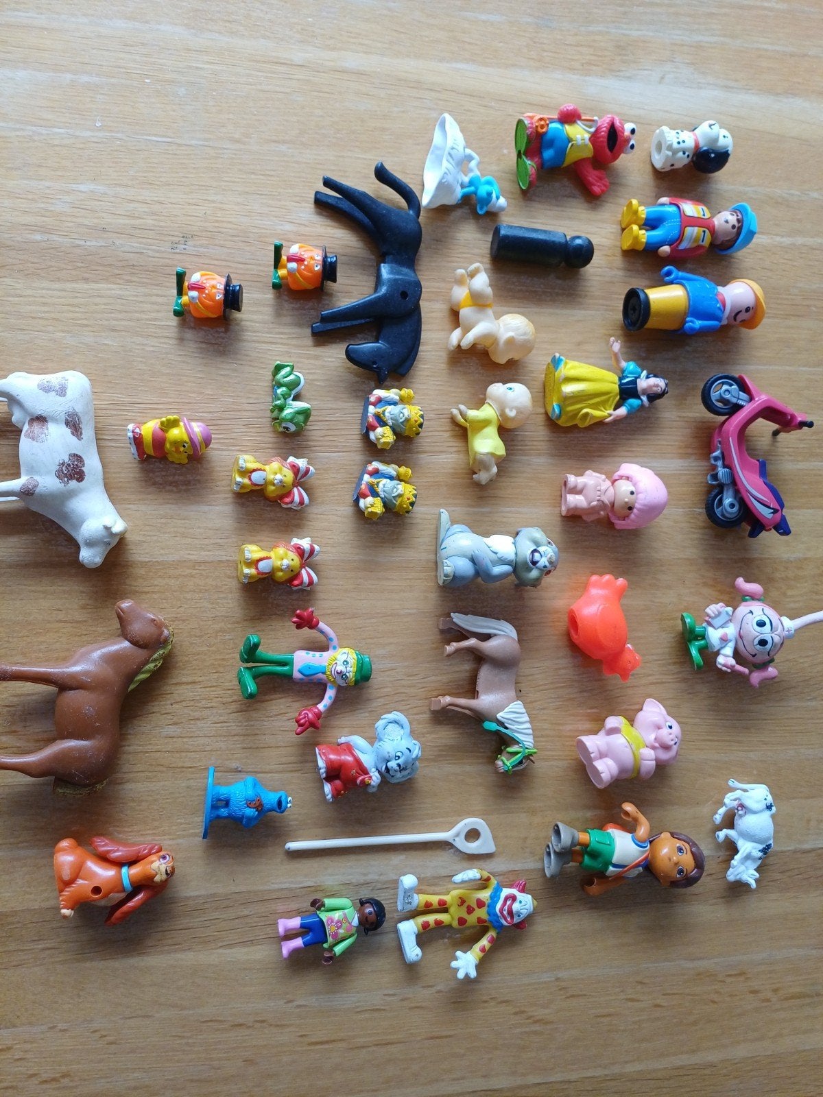 Diverse poppetjes en dierfiguren., Ophalen, Gebruikt, Toebehoren
