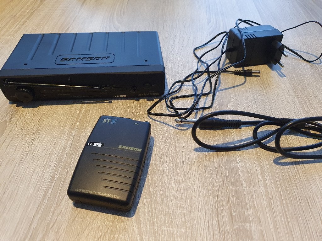STAGE 5 SAMSON wireless, draadloos systeem voor gitaar, Ophalen, Zo goed als nieuw, Elektrische gitaar
