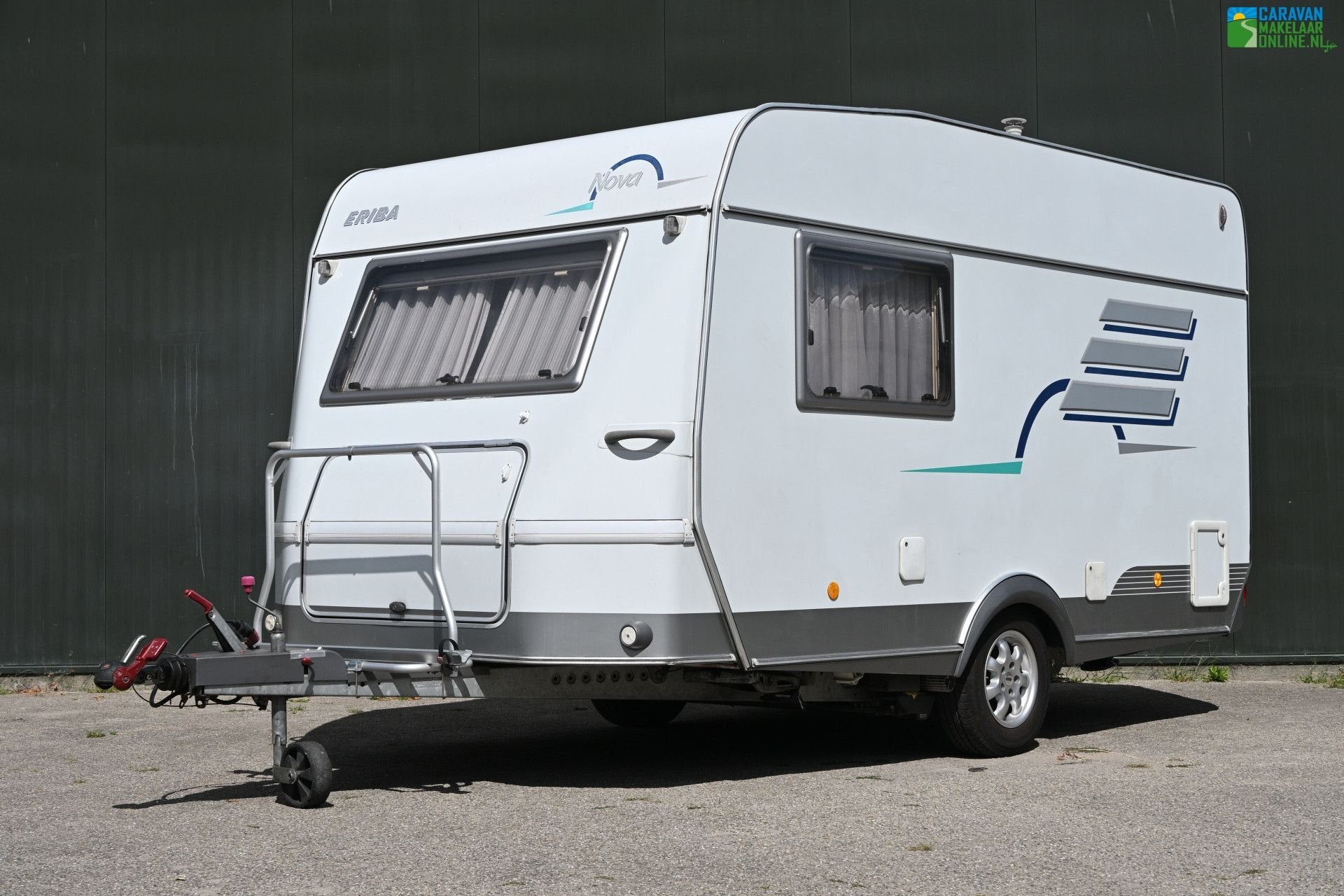Eriba Nova 392 B Voorten|Mover|Fietsdr|Boiler|Onderhoud26, Standaardzit, Tot en met 2, Bedrijf, 750 - 1000 kg