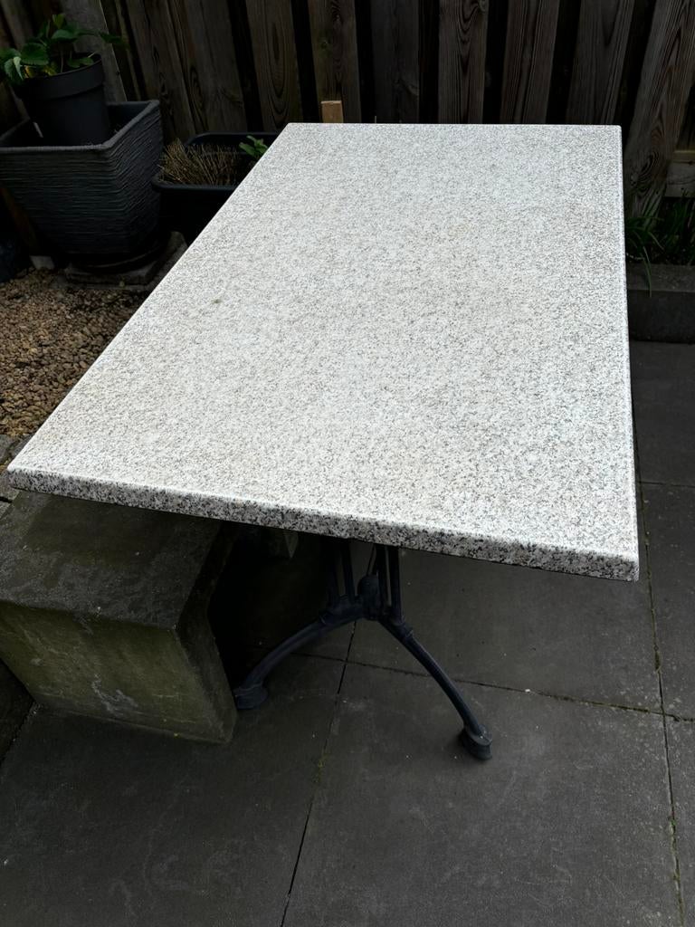 Terras tafel, Tuin en Terras, Tuintafels, Ophalen of Verzenden, Zo goed als nieuw, Rechthoekig, Kunststof