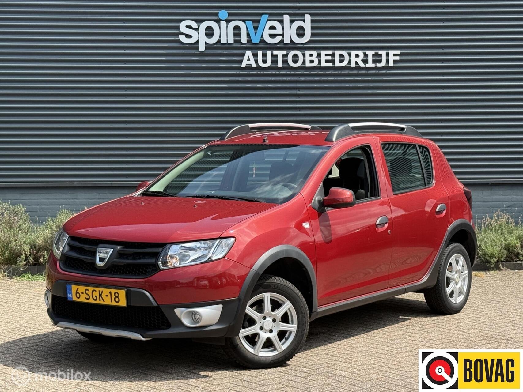Dacia Sandero 0.9 TCe Stepway Ambiance - Airco - Trekhaak -, Auto's, Voorwielaandrijving, Gebruikt, 31 €/maand, Elektrische ramen