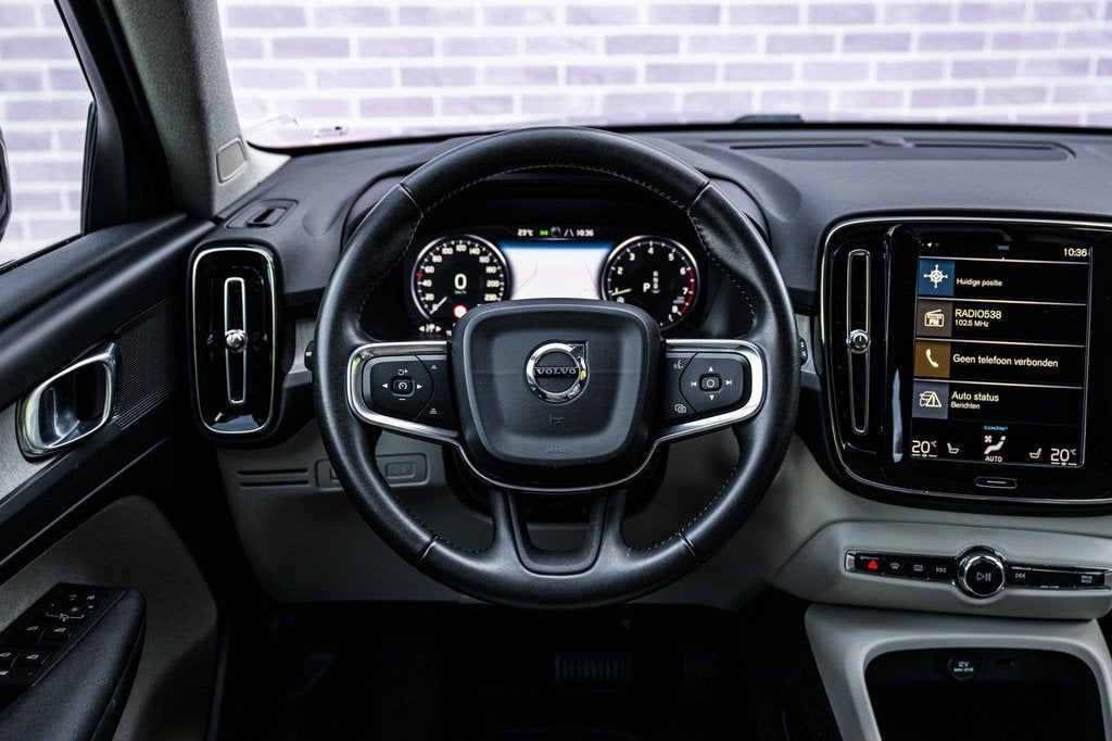 Volvo XC40 2.0 T4 Inscription | Panoramadak | Lederen bekled, Auto's, Volvo, 12 maanden, 15 km/l, Euro 6, Blauw
