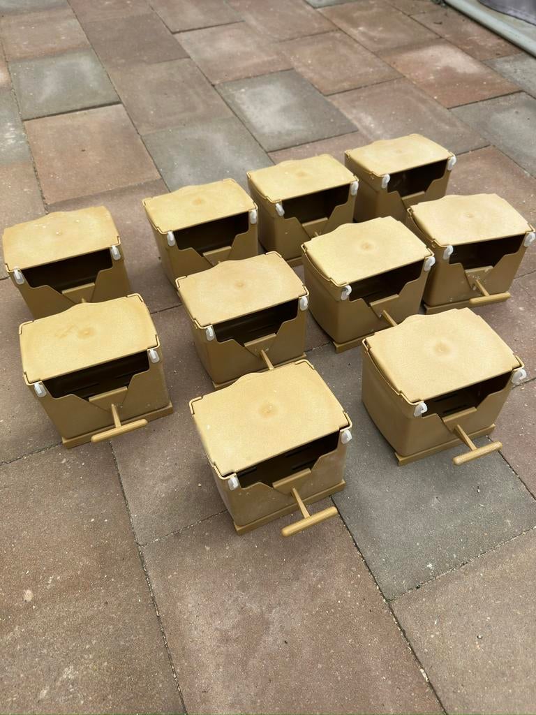 10 x Plastic broedblokken, Dieren en Toebehoren, Vogels | Toebehoren, Ophalen of Verzenden, Zo goed als nieuw, Kooi-accessoires