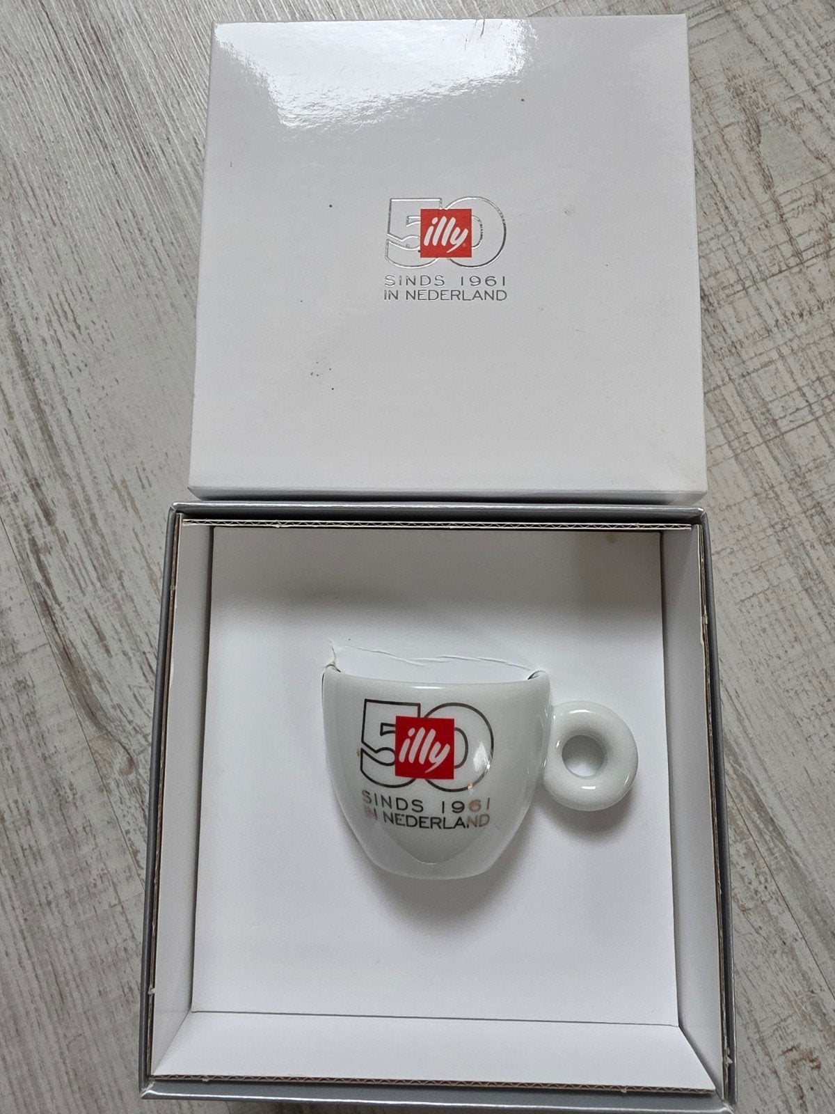 illy kopje en schotel in doos, Verzamelen, Ophalen, Nieuw