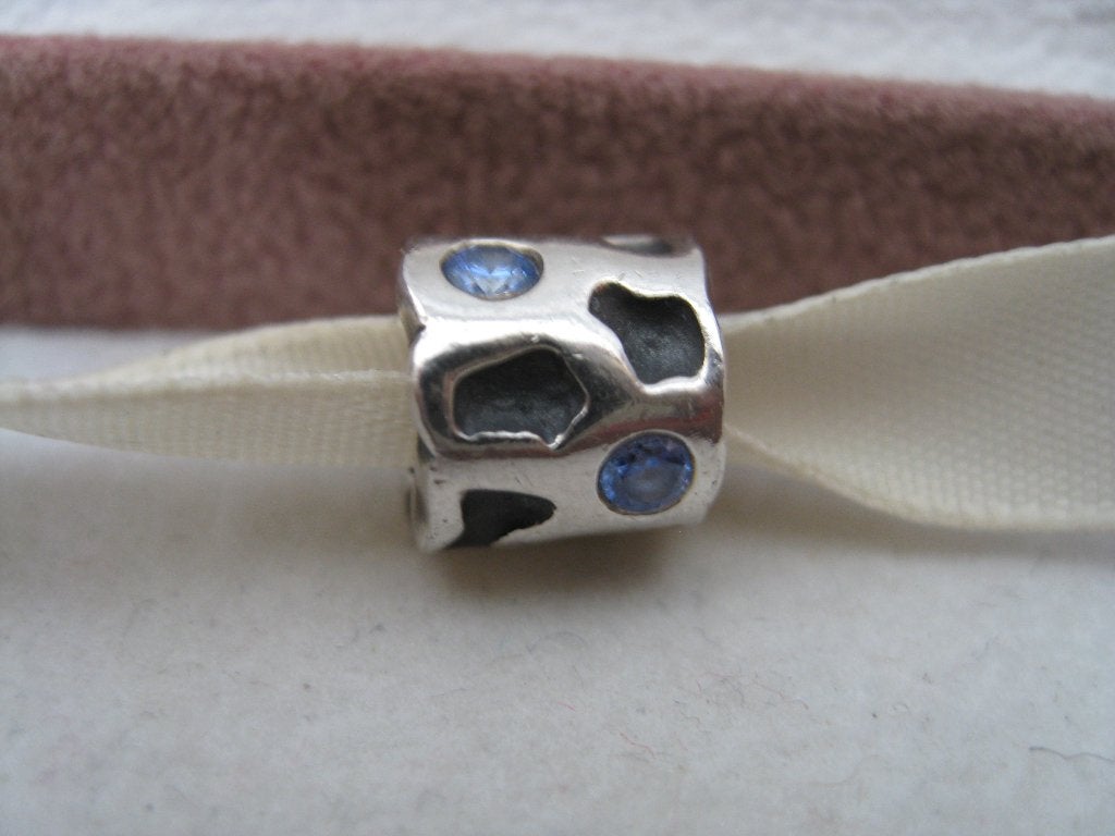 Pandora Bedel Met blauwe steen, Sieraden, Tassen en Uiterlijk, Bedels, Ophalen of Verzenden, Zo goed als nieuw, Zilver, Pandora