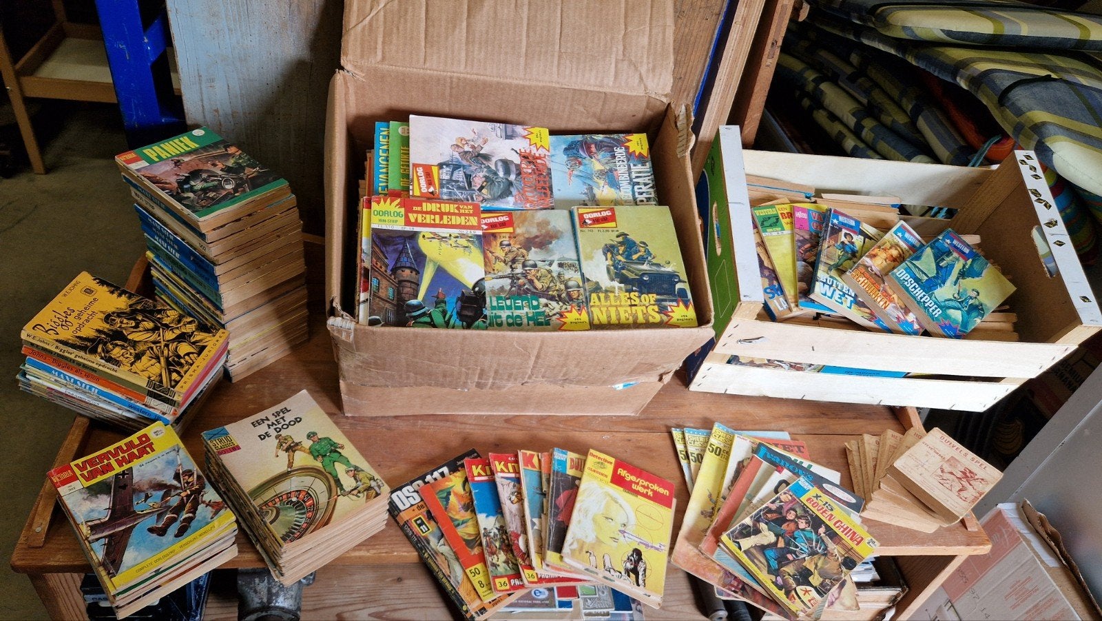verzameling oude comics stripboeken western oorlog classics, Boeken, Stripboeken, Meerdere stripboeken, Ophalen of Verzenden, Gelezen