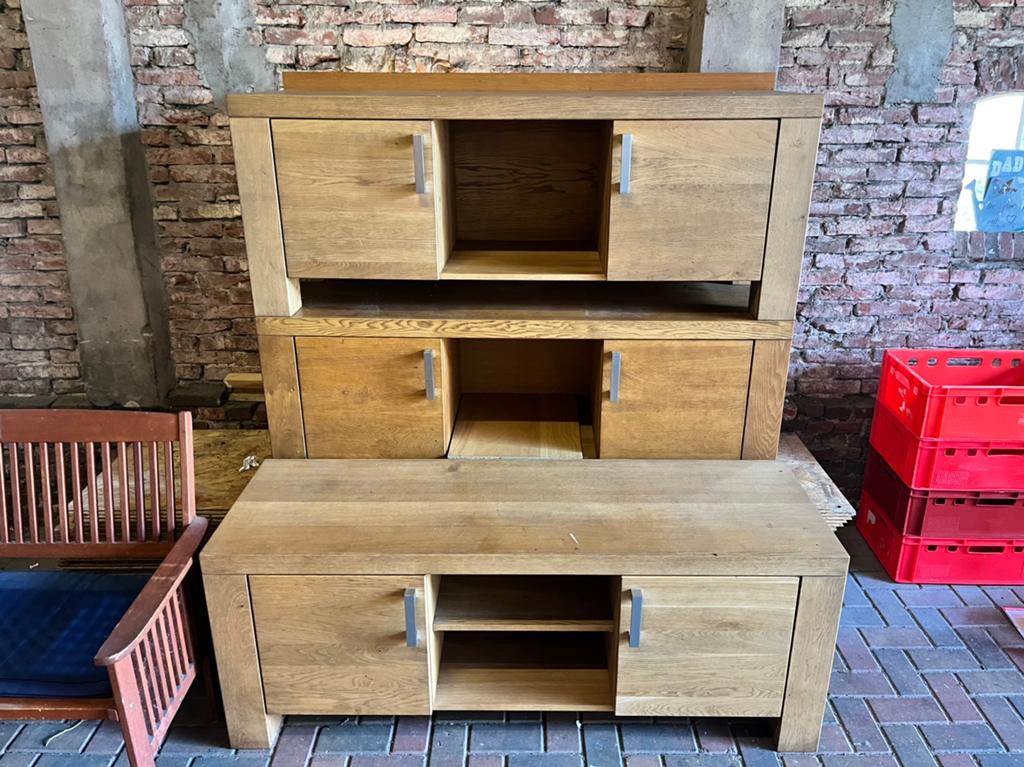 Gratis af te halen – massief eiken kast / tv-kast, Huis en Inrichting, Ophalen, 150 tot 200 cm, Zo goed als nieuw, Minder dan 100 cm