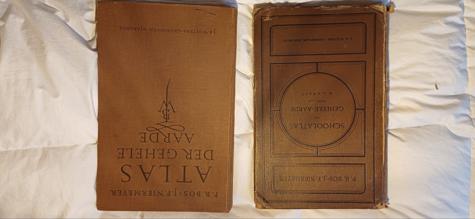 Bos-Niermeyer Schoolatlas der Geheele Aarde (1927 & 1951), Bosatlas, 1800 tot 2000, P.R. Bos, J.F. Niermeyer, B.A. Kwast, P. Eibergen