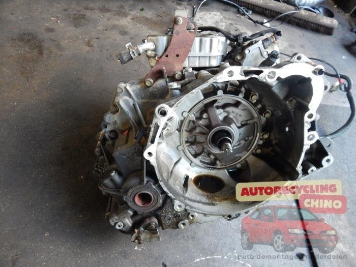 Automaatbak van een Peugeot 407, Ophalen, Gebruikt, -, -