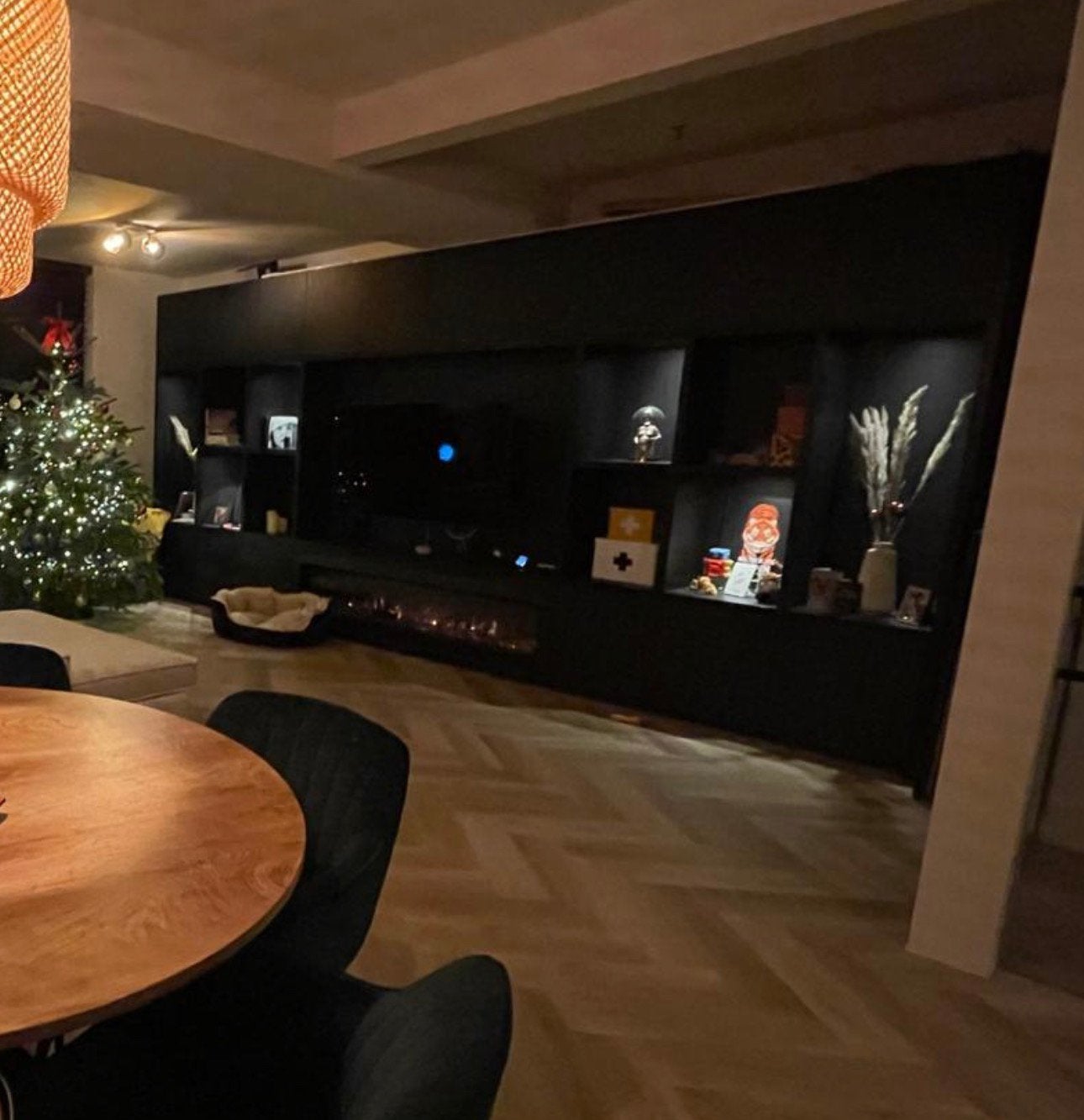 Wandkast op maat gemaakt 491x 236 H mm