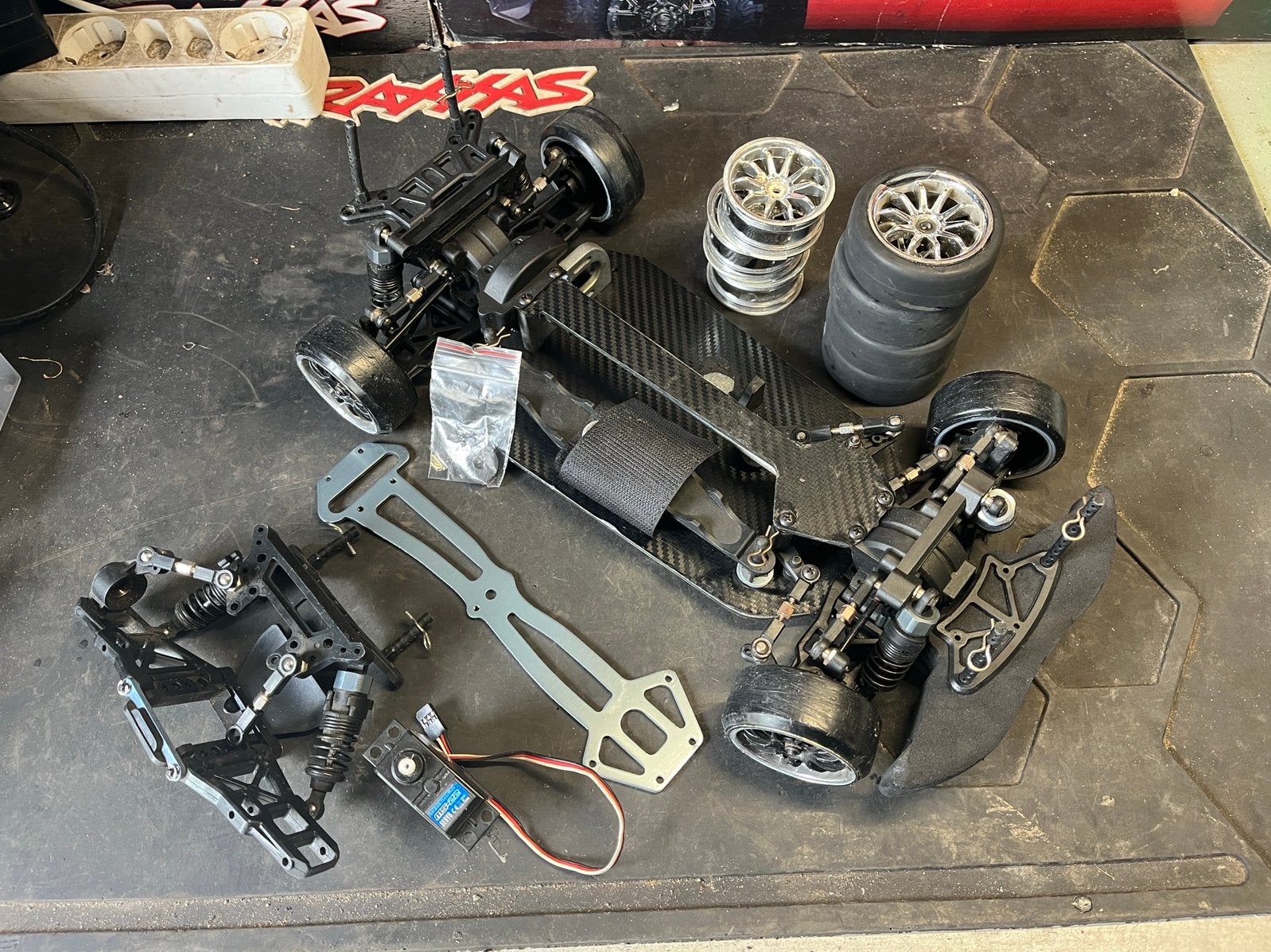 Maverick Strada DC Evo 1/10 Electric Drift auto ROLLER, Elektro, Gebruikt, Ophalen of Verzenden, Schaal 1:10
