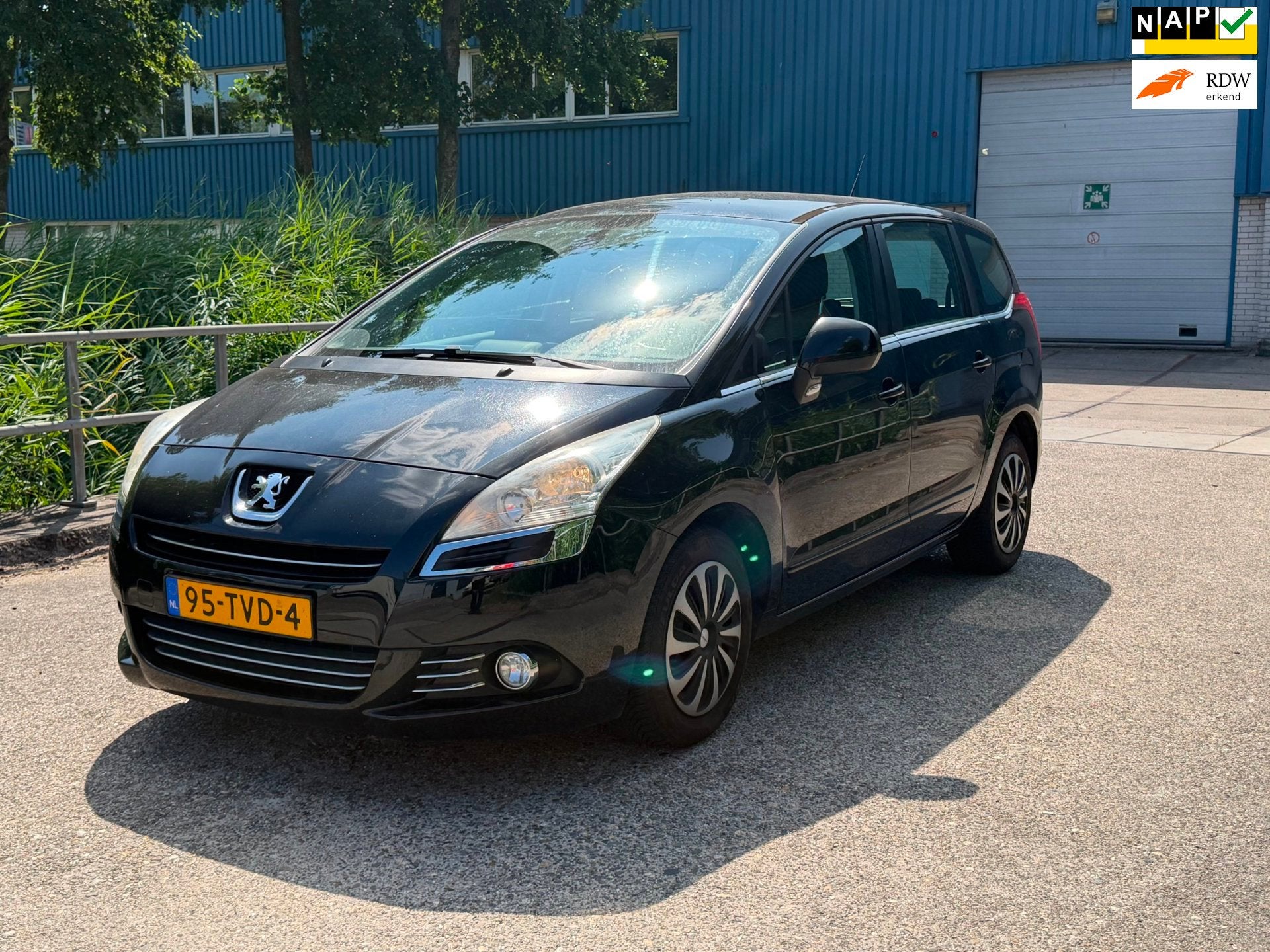 Peugeot 5008 1.6 VTi Active 5p. PANO! Clima! NAVI! NAP! 1 ja, Auto's, Voorwielaandrijving, Euro 5, 1380 kg, Gebruikt