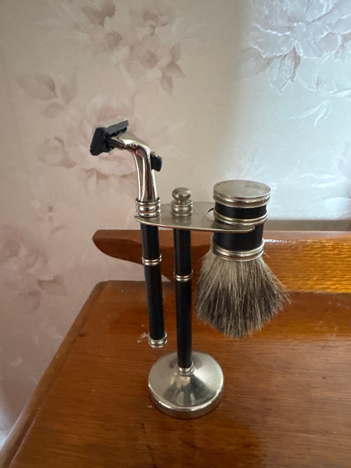 Vintage Scheerset met Houder - Scheermes en Kwast, Ophalen of Verzenden, Gebruikt, Overige typen