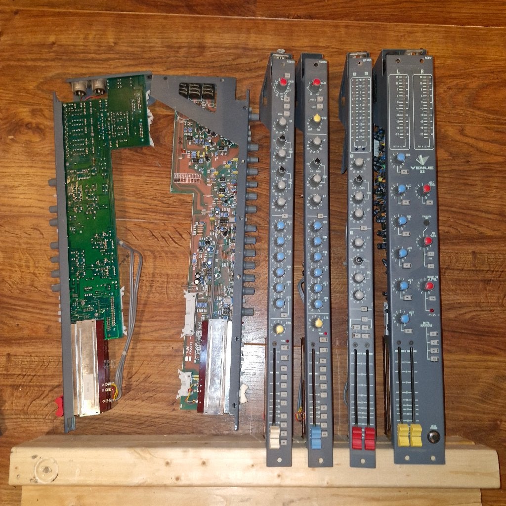 Soundcraft channel strips RS5149, RS5150, RS5151, RS5153, Ophalen of Verzenden, Gebruikt, 10 tot 20 kanalen, Microfooningang