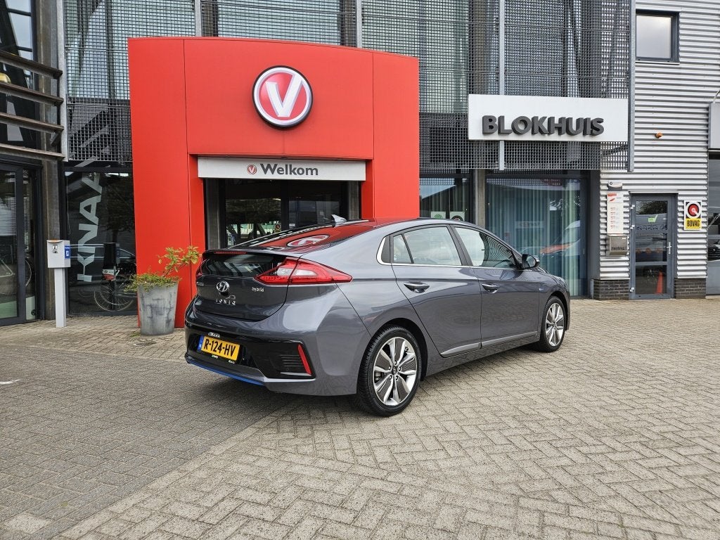 Hyundai IONIQ 1.6 GDi Comfort | Schuifdak | Navi | Stoelverw, Auto's, 12 maanden, Gebruikt, Euro 6, Bedrijf
