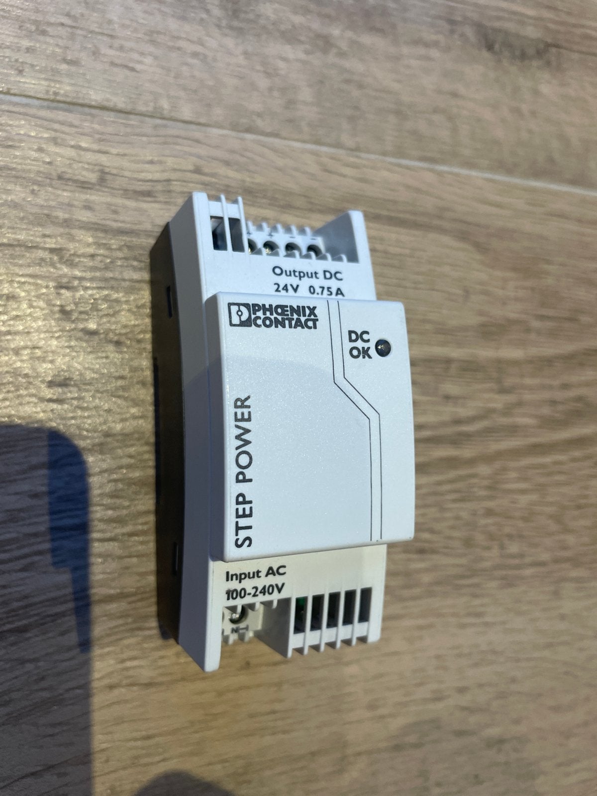 Phoenix Contact STEP POWER Voeding 24V 0.75A, Hobby en Vrije tijd, Elektronica-componenten, Ophalen of Verzenden, Nieuw