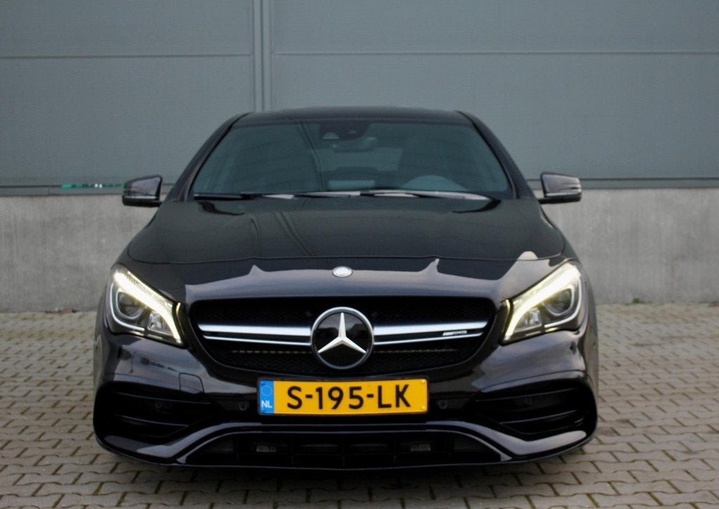 Mercedes-Benz CLA-klasse Shooting Brake AMG 45 4MATIC|PANO, Auto's, Mercedes-Benz, Automaat, CLA, Euro 6, 4 cilinders