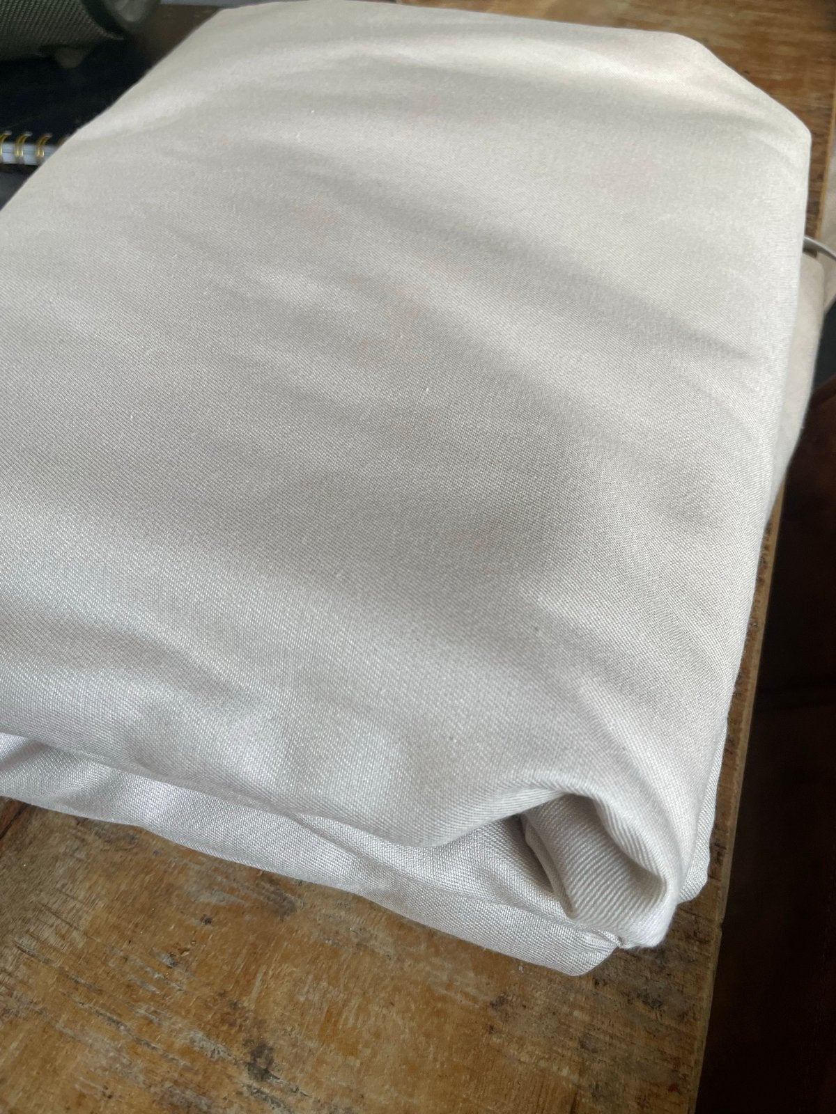 Beige Katoen/Canvas Stof - 7 meter lang, 1.45 meter breed, 120 cm of meer, Beige, Ophalen of Verzenden, Katoen