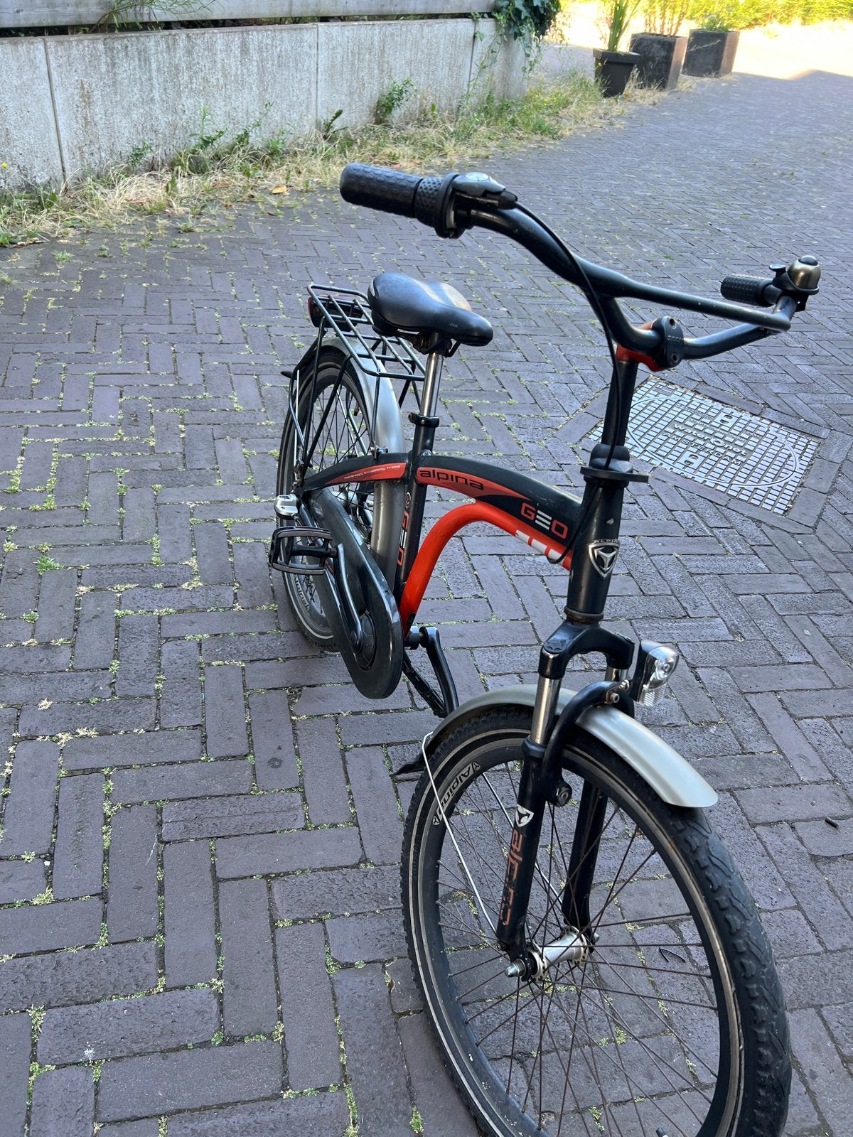 Alpina GEO Kinderfiets - Zwart/Oranje, Fietsen en Brommers, Overige merken, Terugtraprem, Gebruikt, Versnellingen