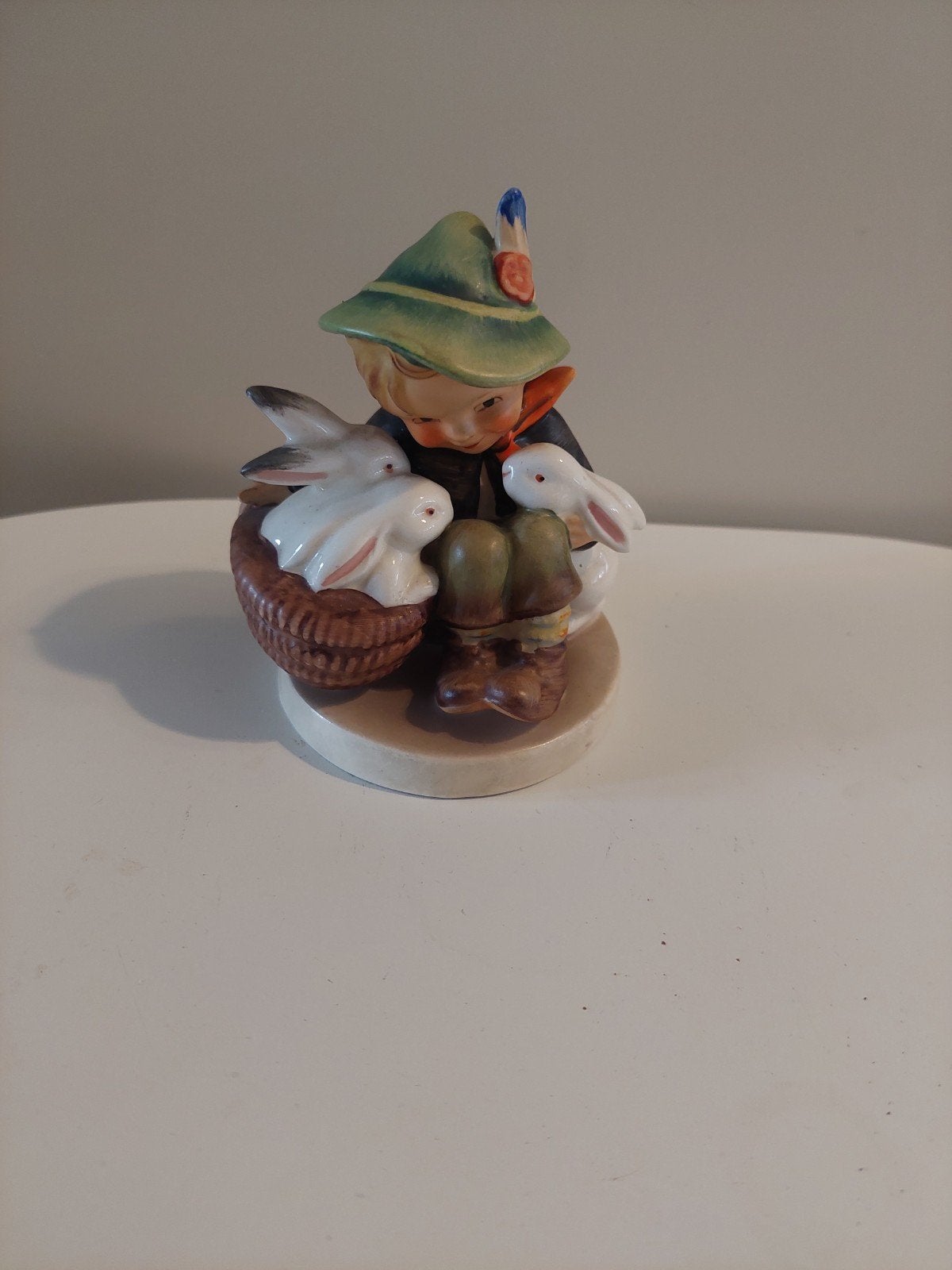 M.J. Hummel Jongen met konijnen, Ophalen of Verzenden, Zo goed als nieuw, Hummel