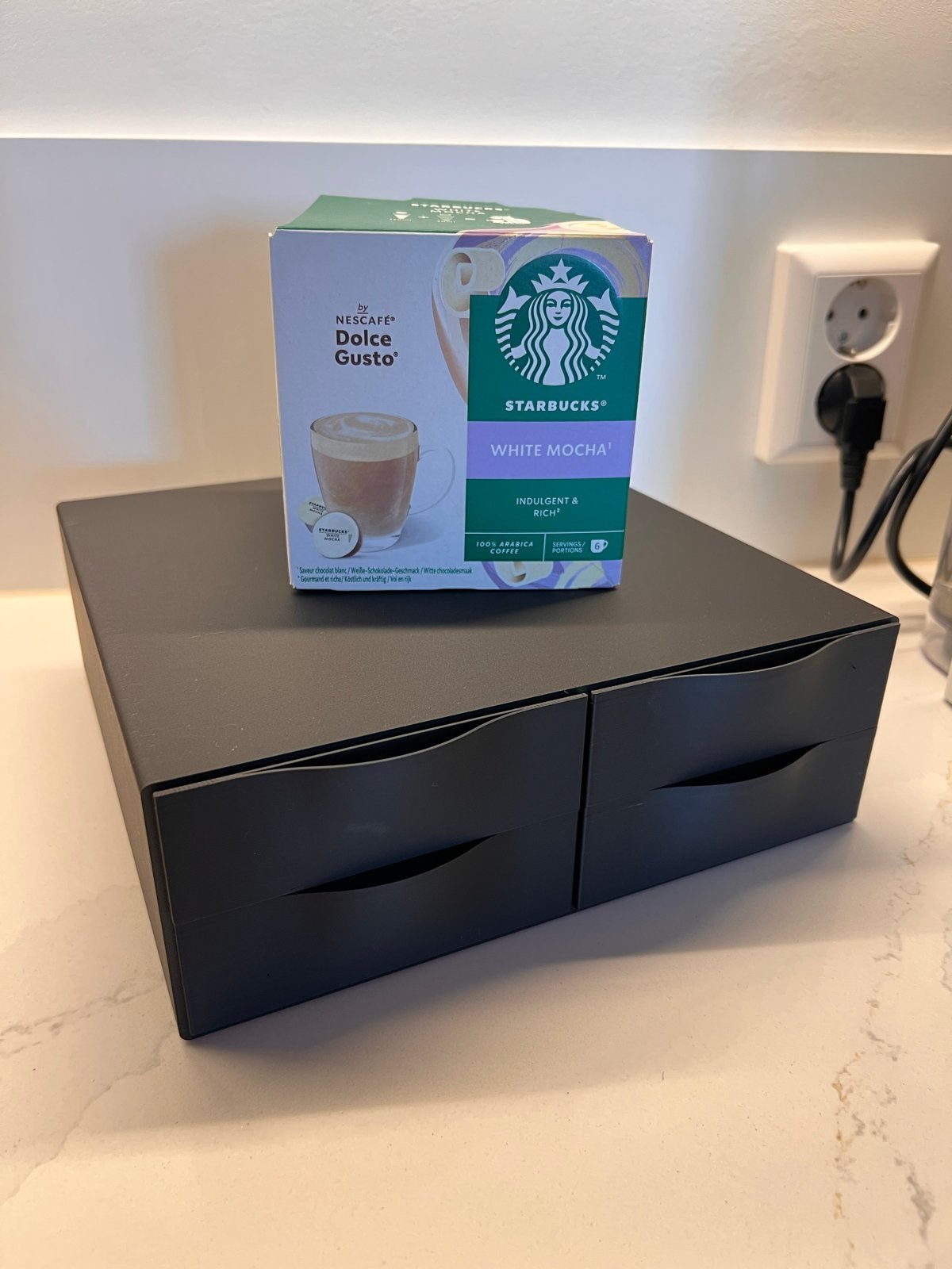 Nespresso Dolce Gusto Capsulehouder - Zwart, Overige typen, Kunststof, Ophalen of Verzenden, Zo goed als nieuw