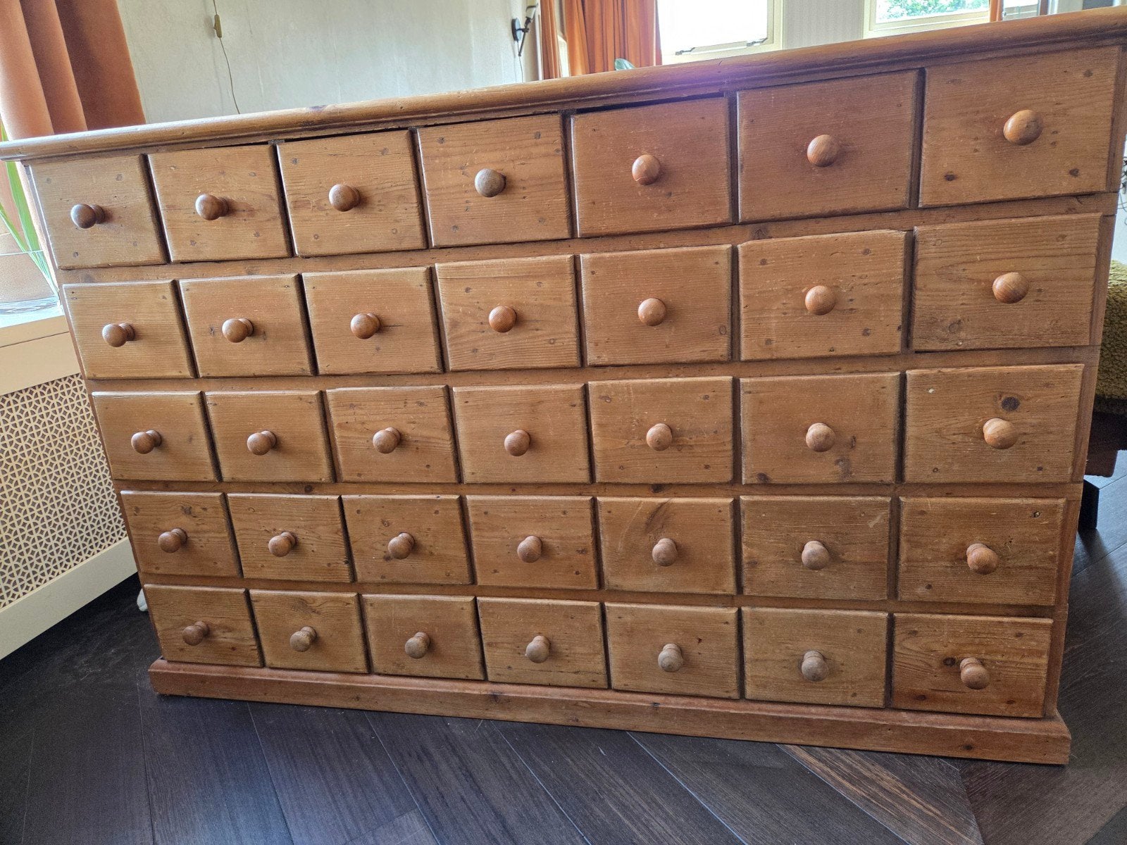 Antieke apothekerskast/ladekast van massief grenen, Ophalen