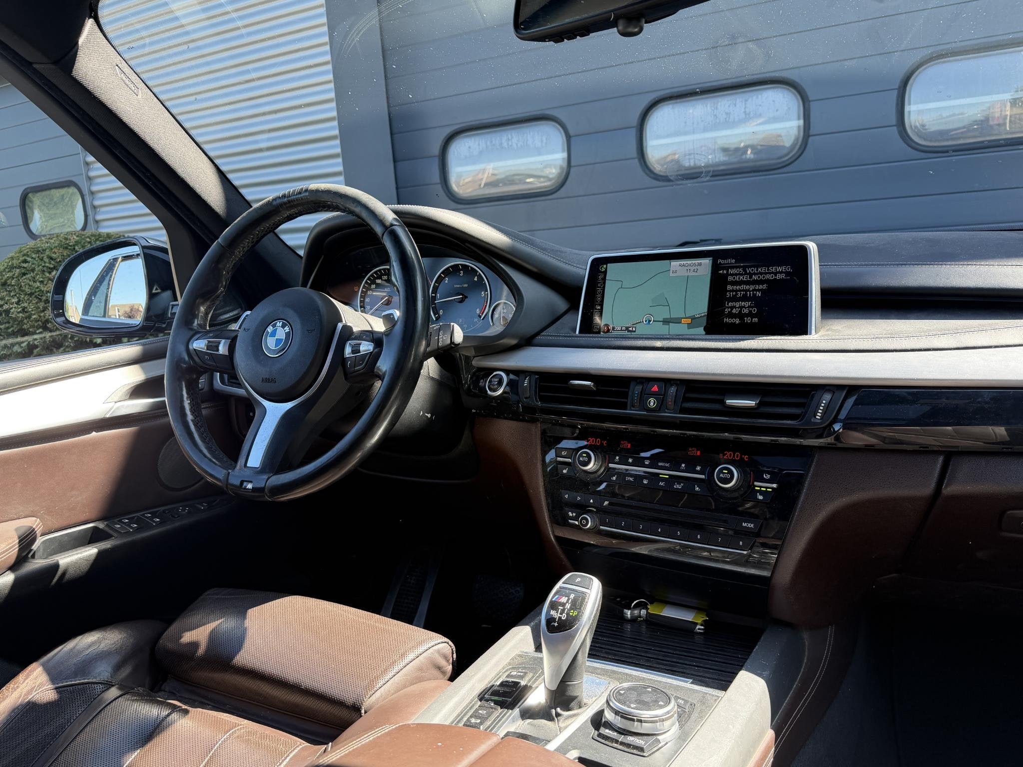 BMW X5 M50d 7p. | Panoramadak | 360* Camera | Head-Up Displa, 15 km/l, 2993 cc, Zwart, Diesel