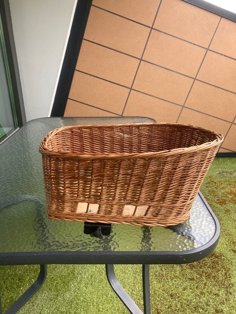 hondenmand voor de fiets, Ophalen, Gebruikt, Riet