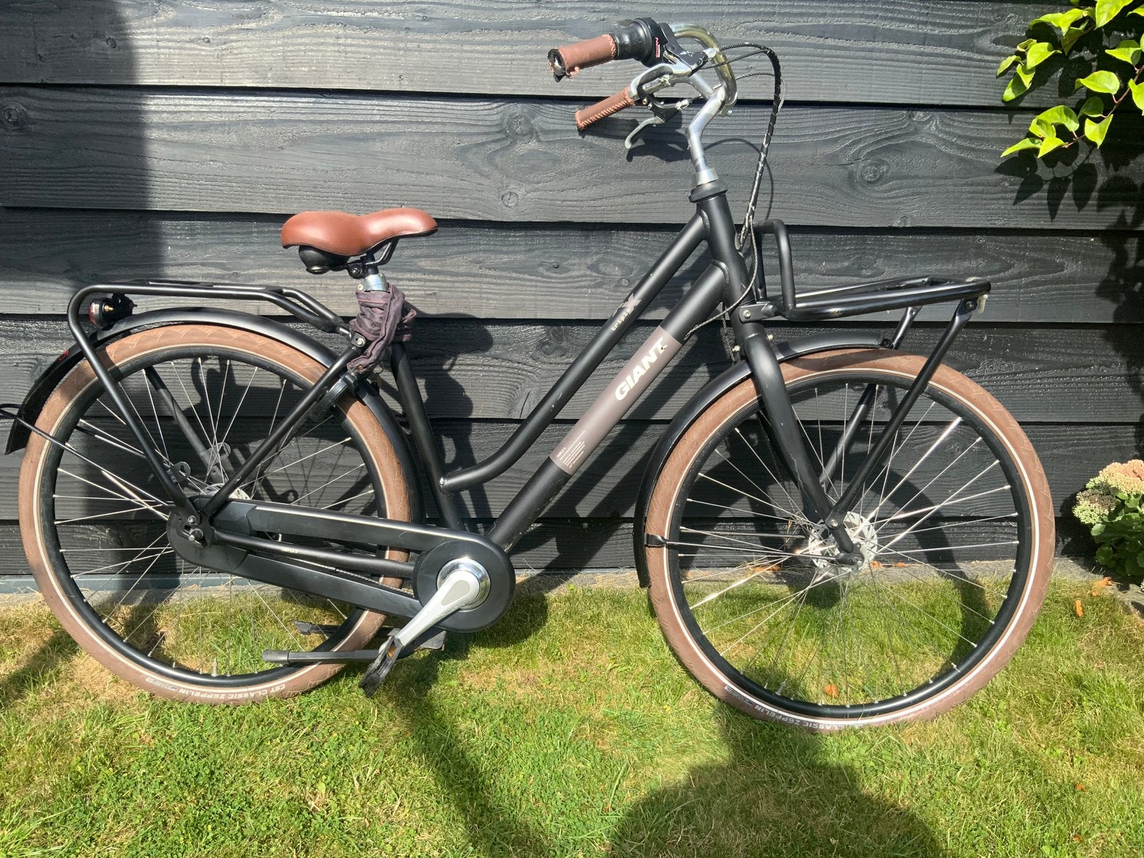 Giant dames fiets 28 inch.  53 /57, Ophalen, Zo goed als nieuw, Giant