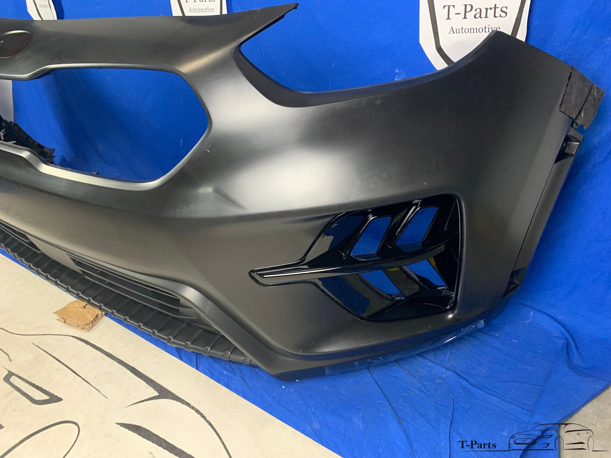 Kia niro voorbumper NIEUW bumper origineel grille, Info@fabrikant.eu, Nieuw, Ophalen of Verzenden, Bumper