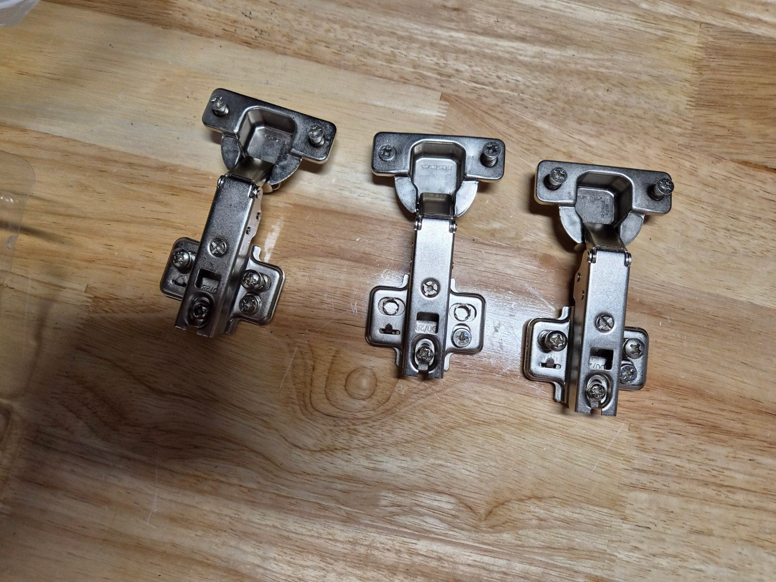 3x IKEA Soft Close Scharnieren, Doe-het-zelf en Verbouw, Hang- en Sluitwerk, Ophalen of Verzenden, Gebruikt, Overige materialen