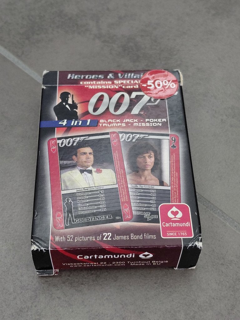 James Bond Helden en Schurken 4-in-1 speelkaarten, Ophalen of Verzenden, Zo goed als nieuw, Film, Overige typen