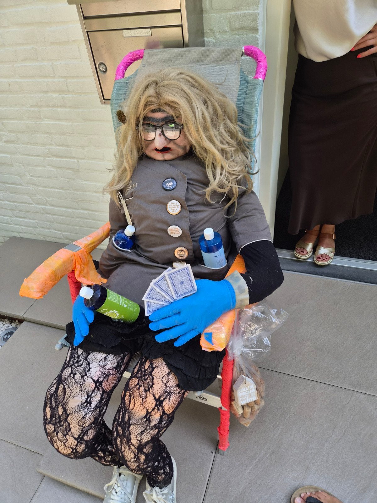 Sarah ,  pop, Sara, Heks , 50jaar , Halloween, Ophalen, Gebruikt