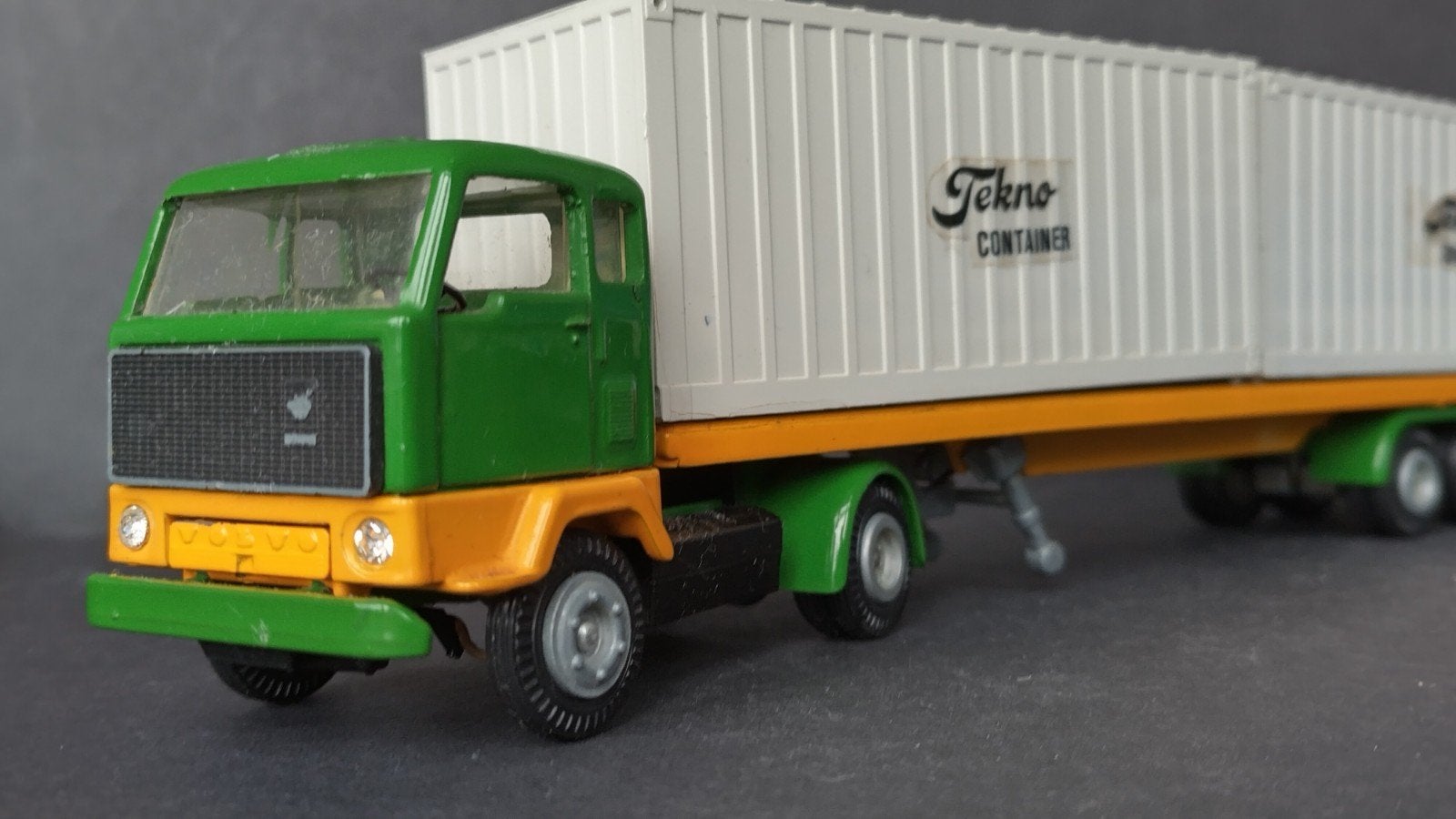 Volvo F88 container 1;50 Tekno Pol, ., Zo goed als nieuw, ., Ophalen of Verzenden