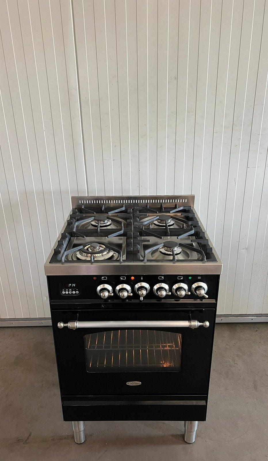 Luxe Boretti fornuis 4 pits hoogglans zwart - 90 cm, 60 cm of meer, Ophalen of Verzenden, Zo goed als nieuw, Gas