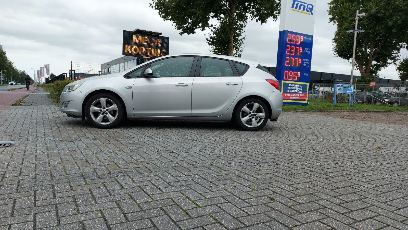 NAP!Opel Astra 1.6 Edition.Airco,Elektrische ramen,Trekhaak, Voorwielaandrijving, Stof, 1250 kg, 680 kg