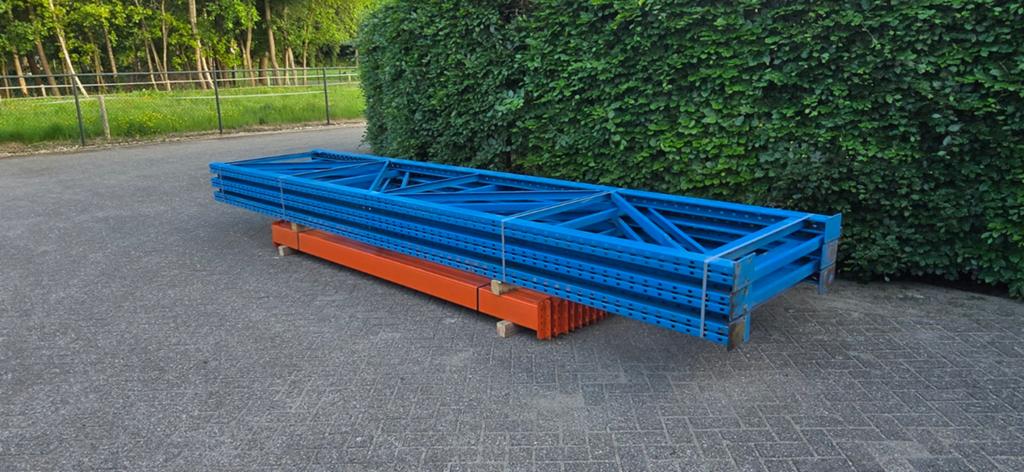 12 meter redirack palletstelling , magazijnstelling, Ophalen